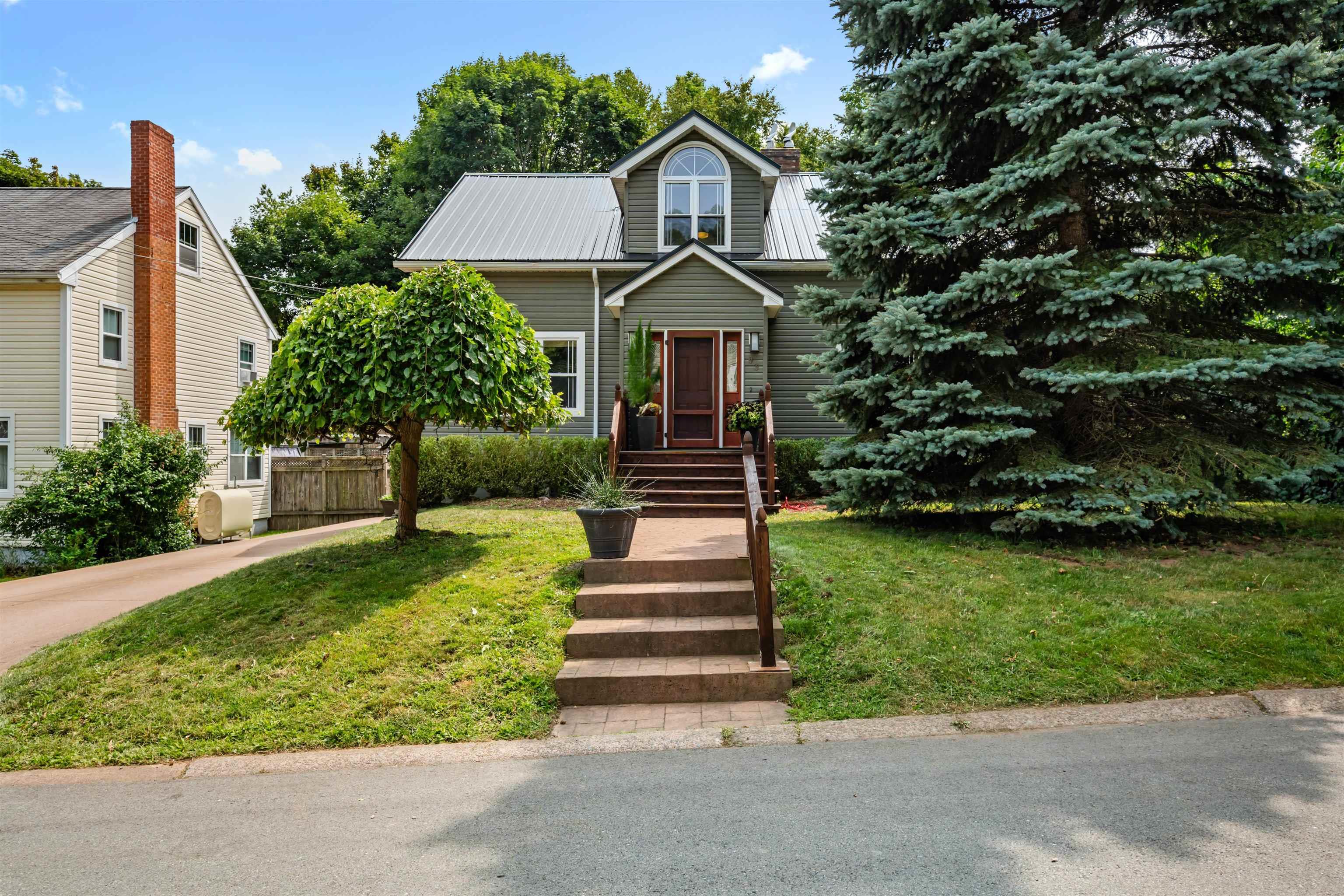 $797,777.00: 93 Elm Street, New Glasgow