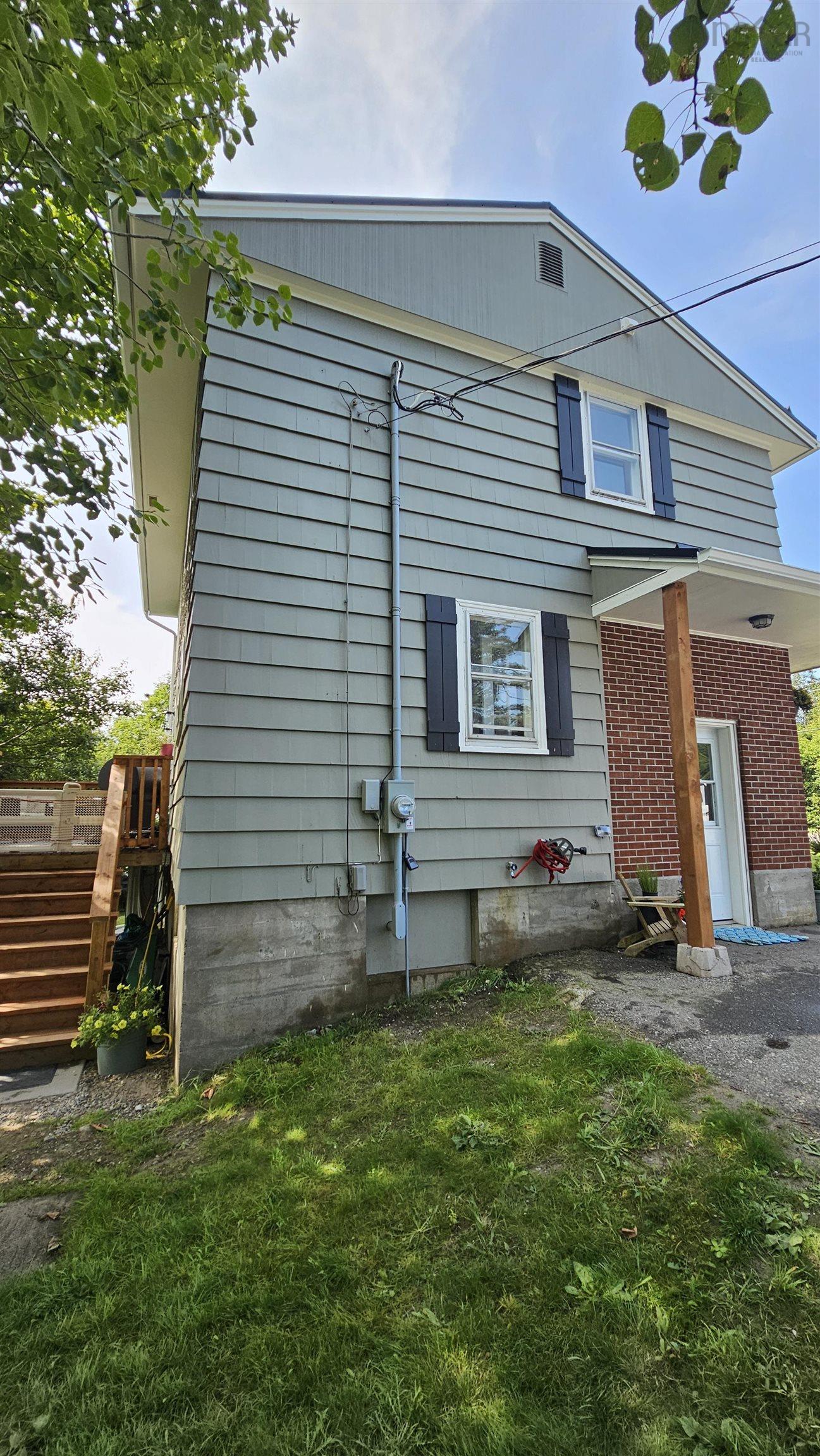 $325,000.00: 3307 Highway 3, Barrington Passage