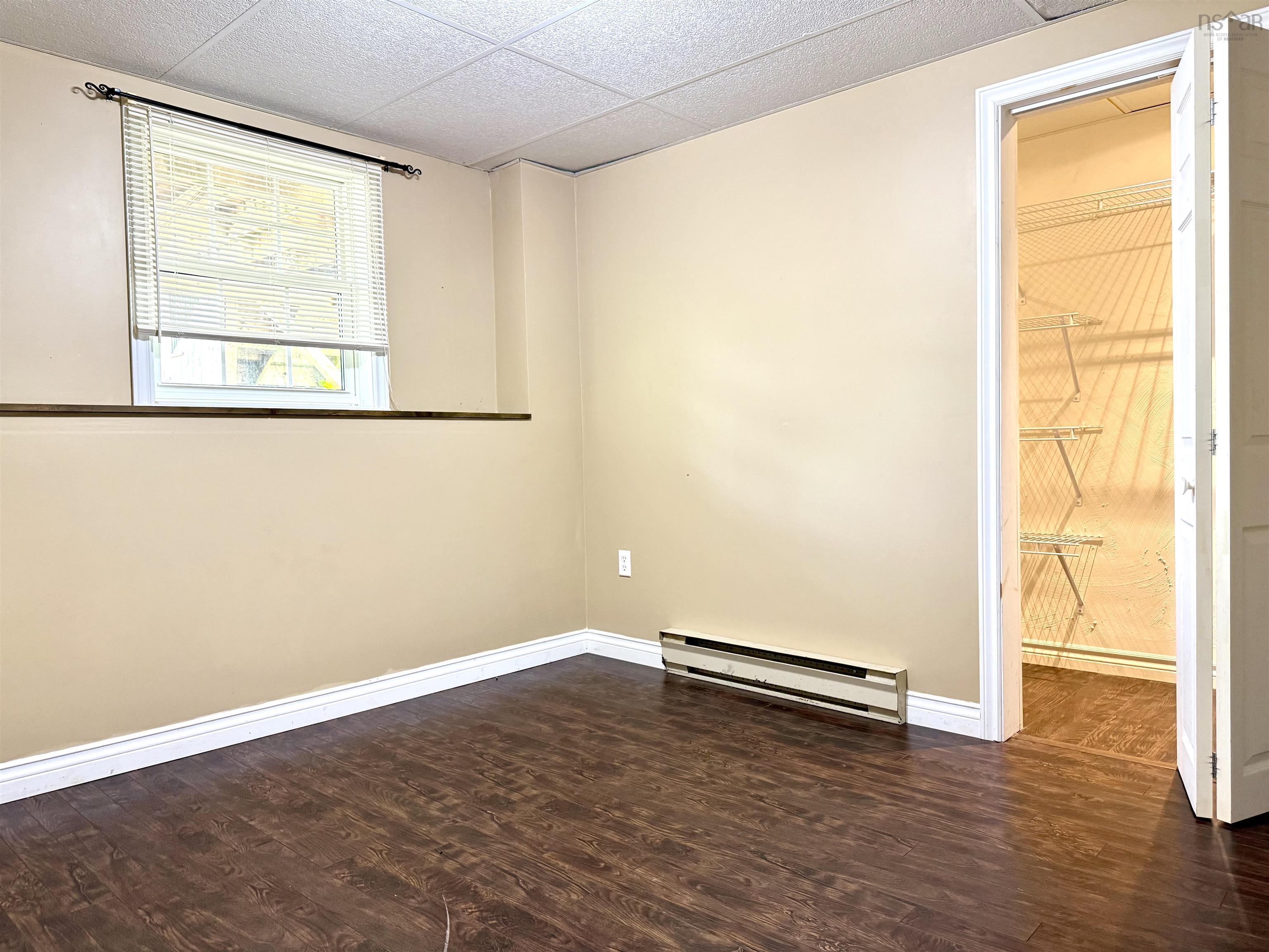 $379,900.00: 2 Abbey Road, Amherst