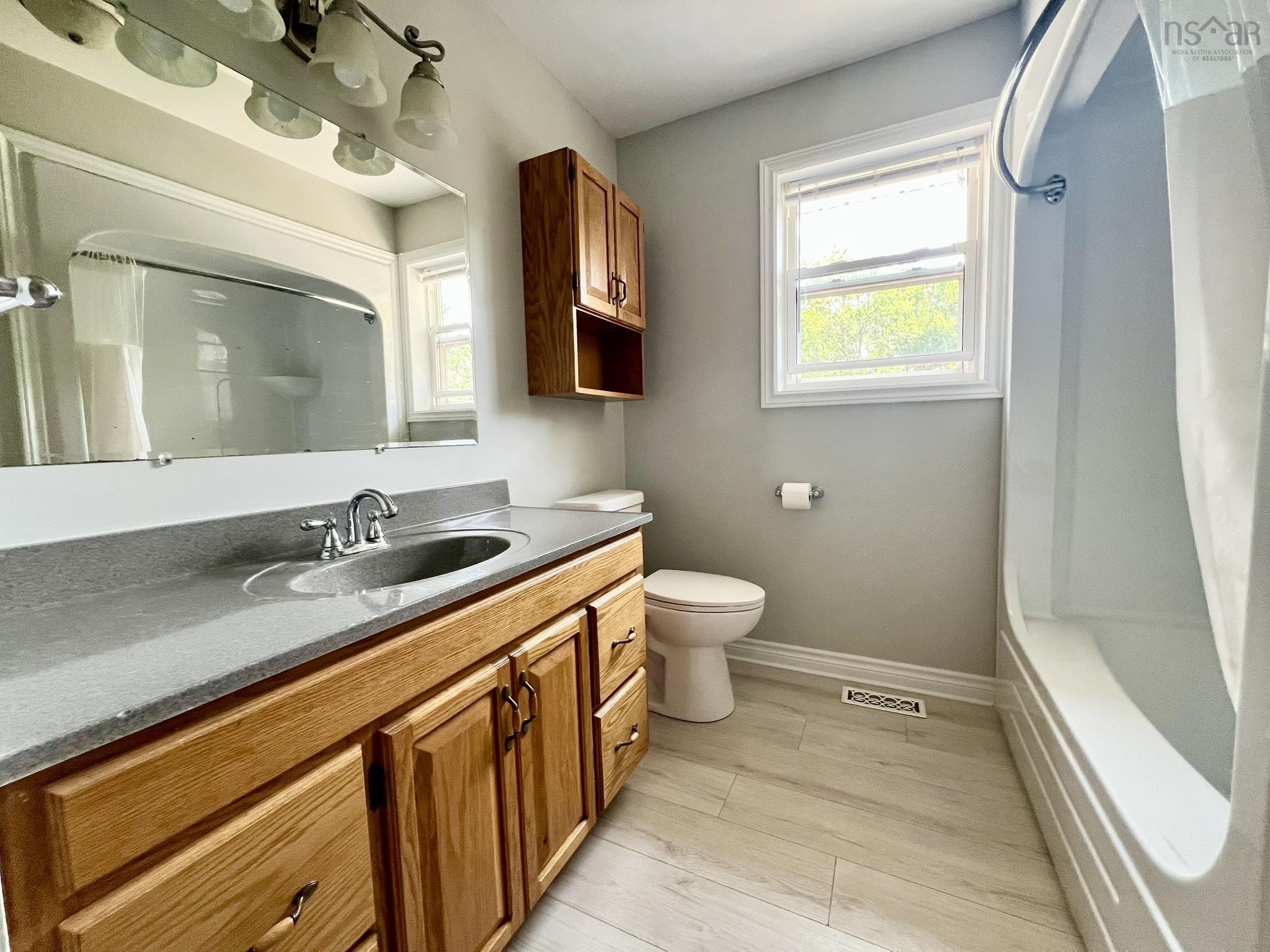 $539,900.00: 84 Westwind Ridge, Middle Sackville