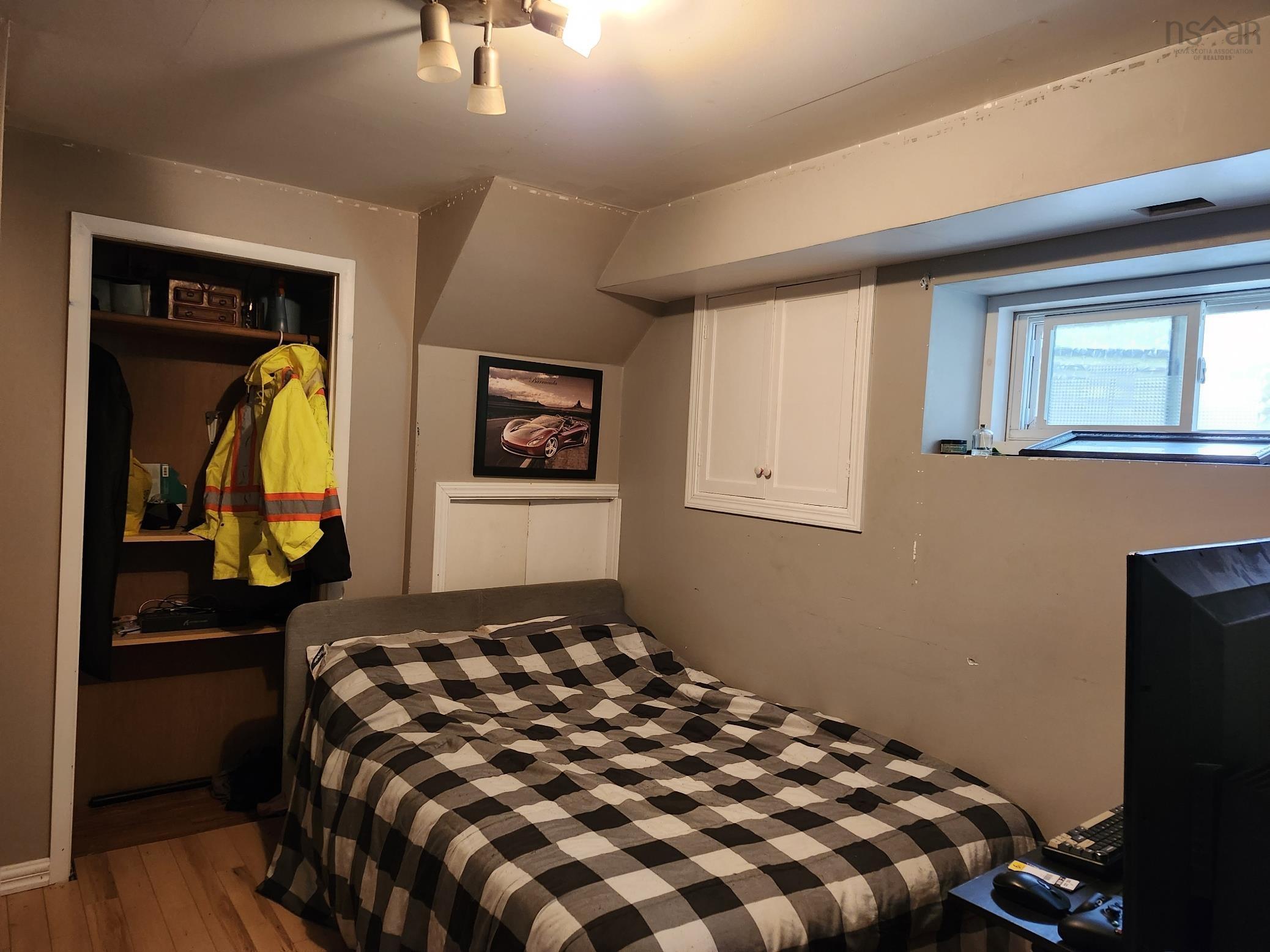 $450,000.00: 126 Aspen Crescent, Lower Sackville