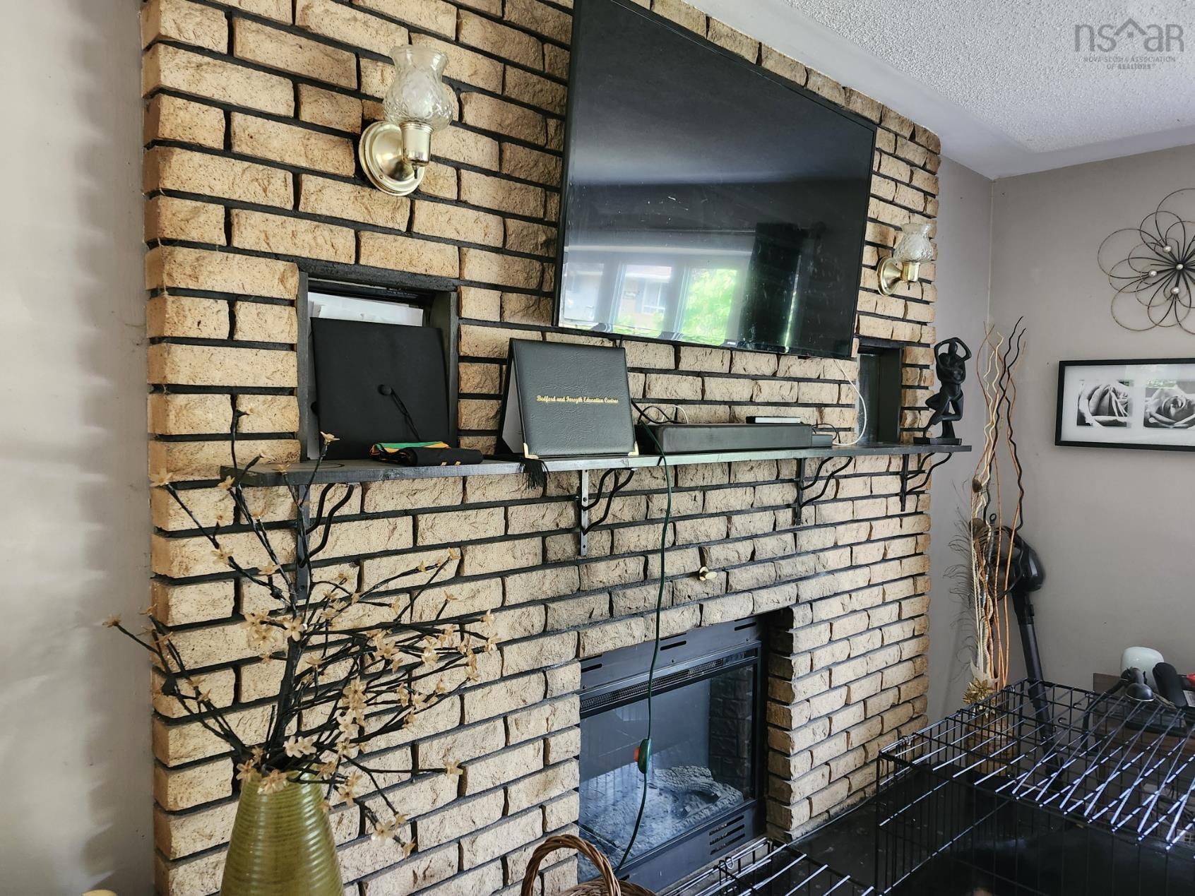 $450,000.00: 126 Aspen Crescent, Lower Sackville