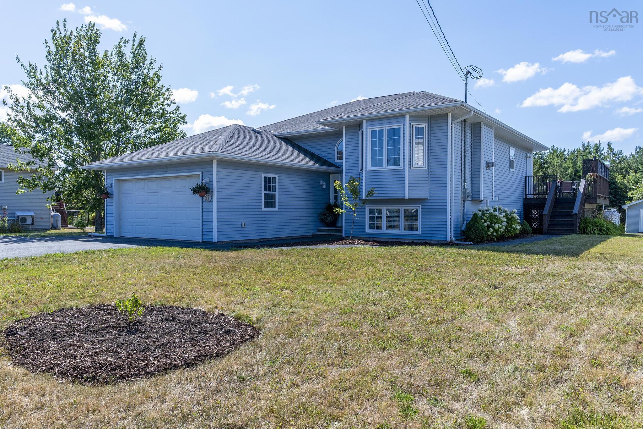 $575,000.00: 57 MacMillan Drive, Enfield