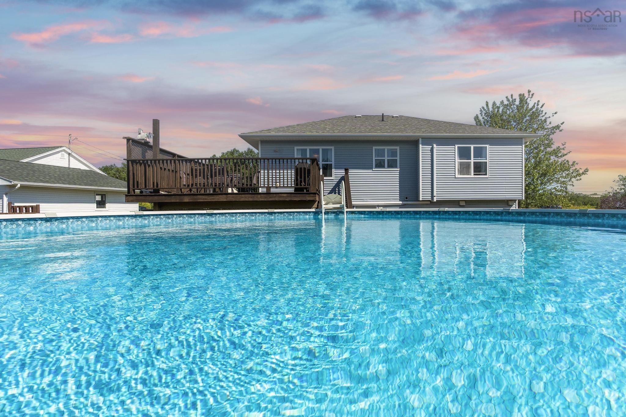 $575,000.00: 57 MacMillan Drive, Enfield