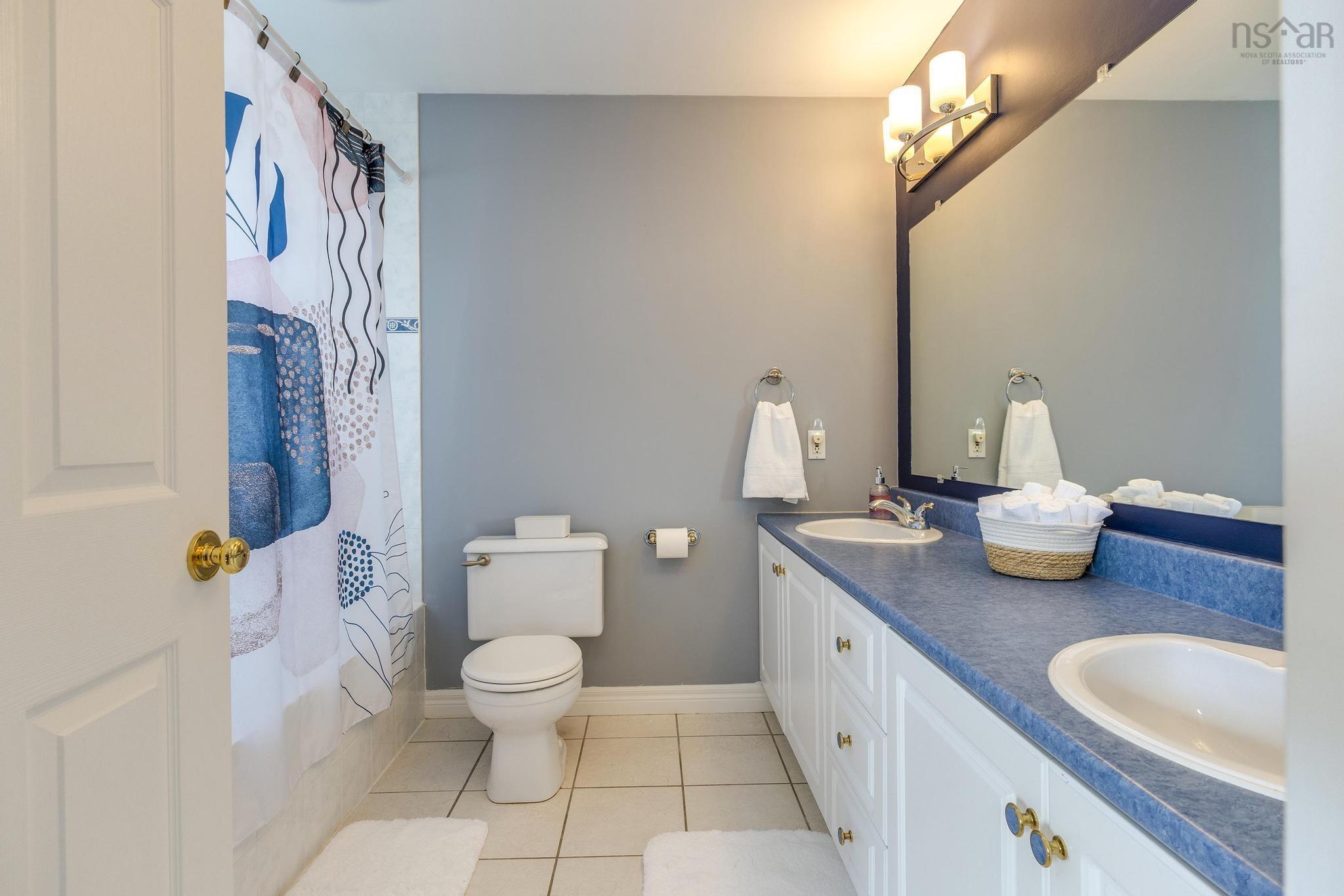 $575,000.00: 57 MacMillan Drive, Enfield