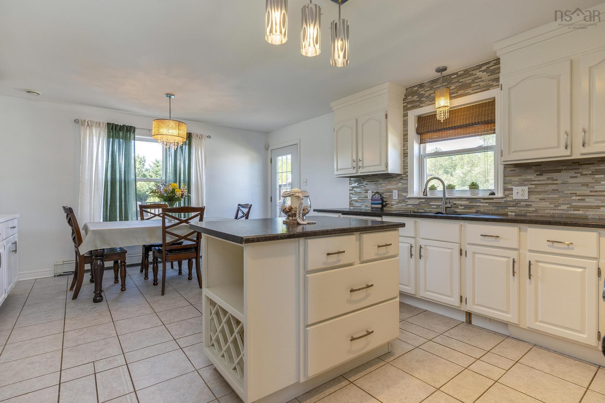 $575,000.00: 57 MacMillan Drive, Enfield