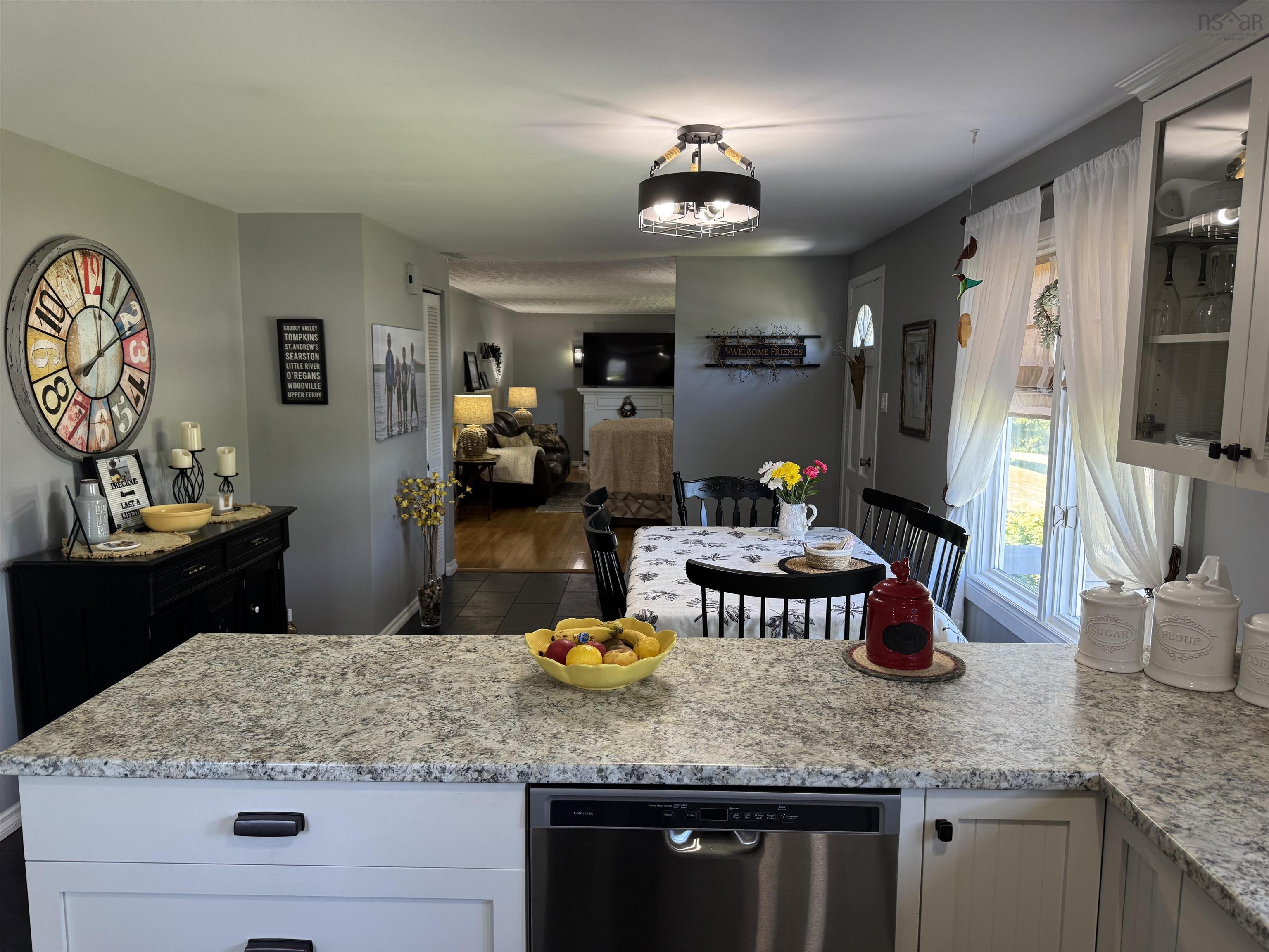 $349,900.00: 40 Sharmac Drive, Maclellan