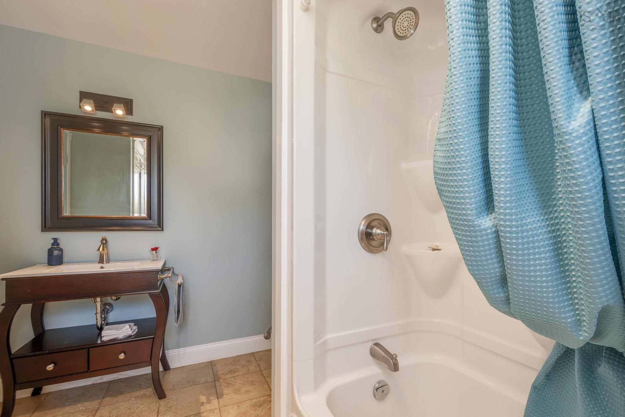 $499,900.00: 767 Black Rock Road, Clifton