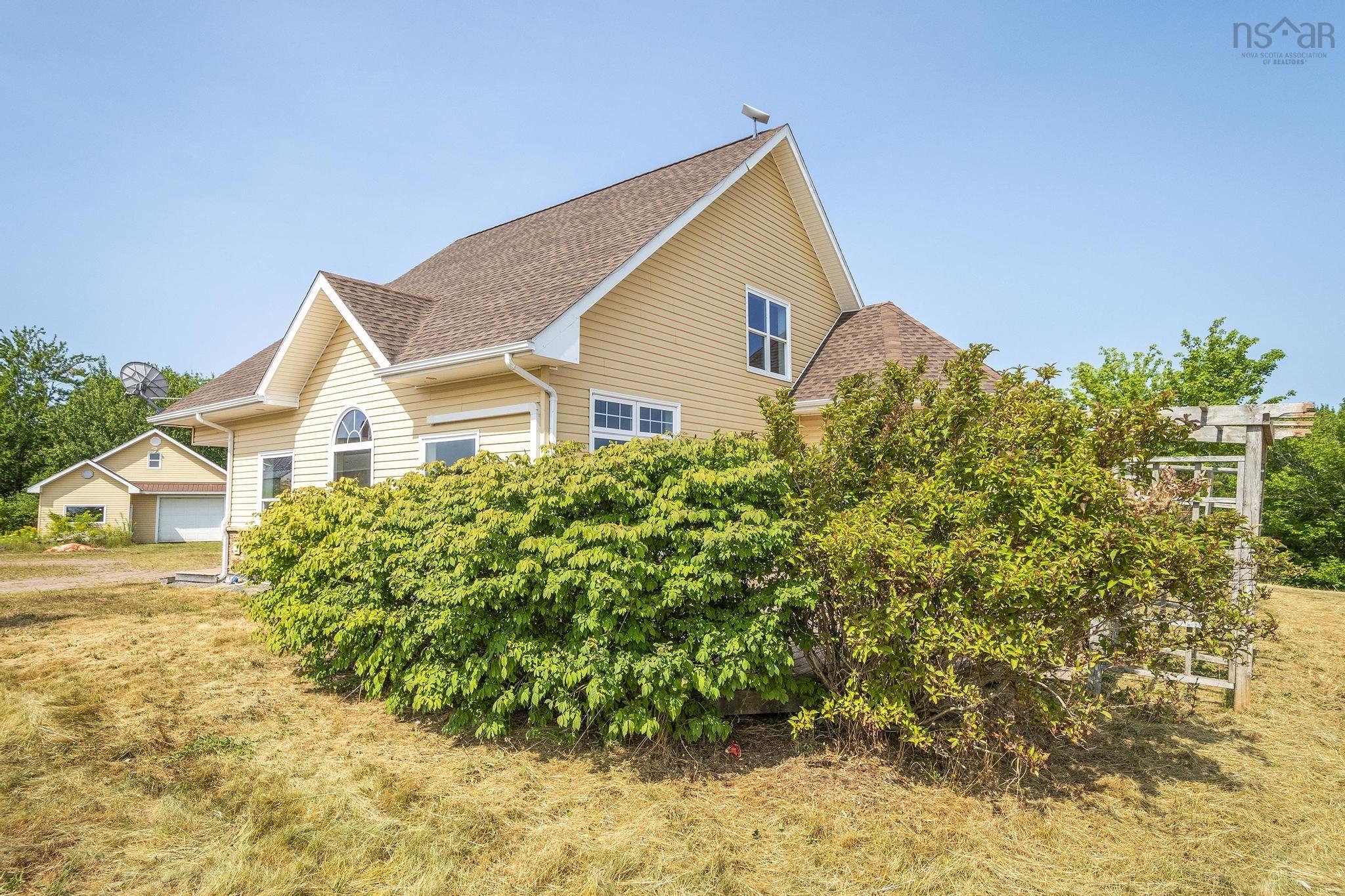 $499,900.00: 767 Black Rock Road, Clifton