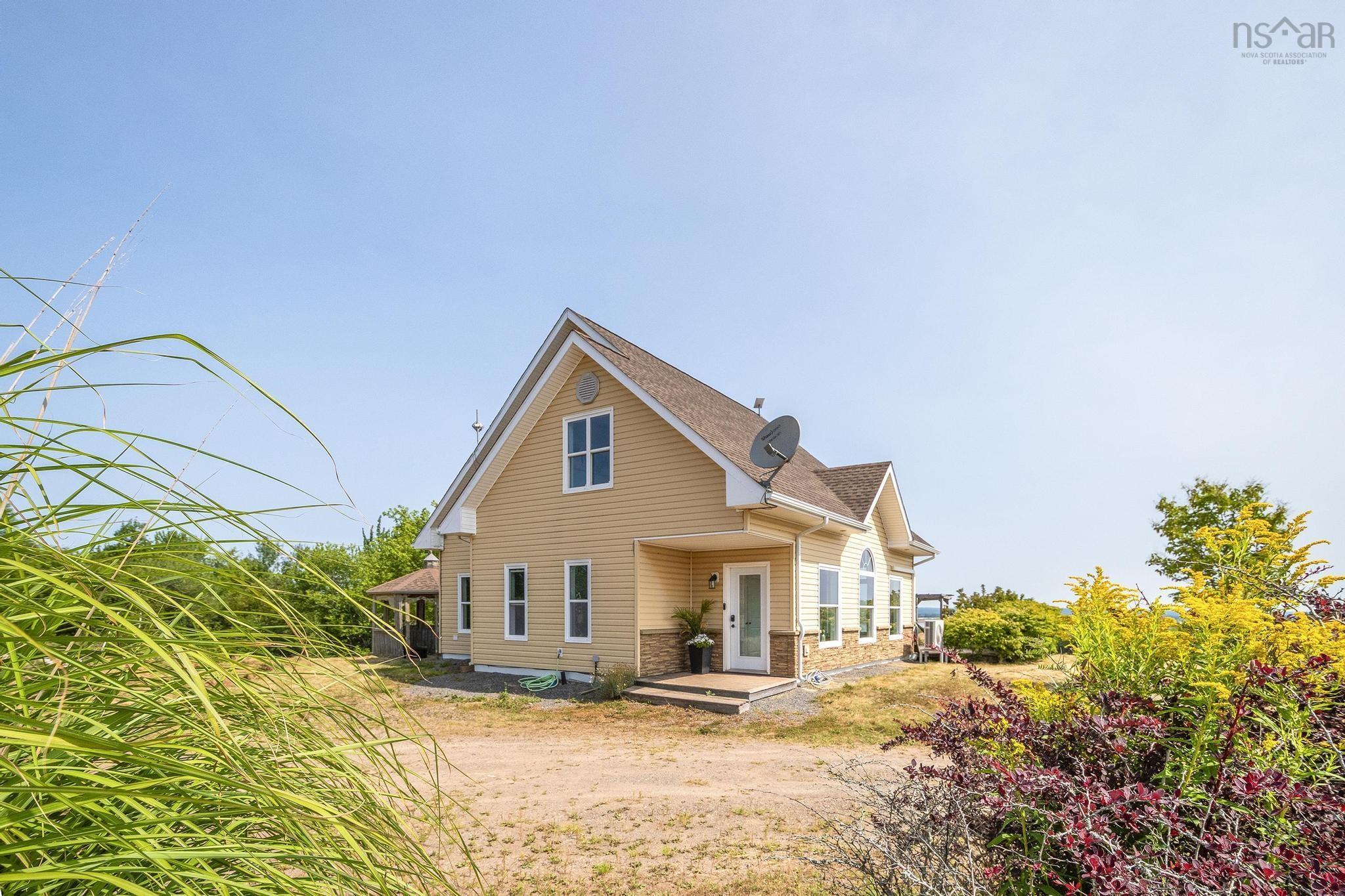 $499,900.00: 767 Black Rock Road, Clifton