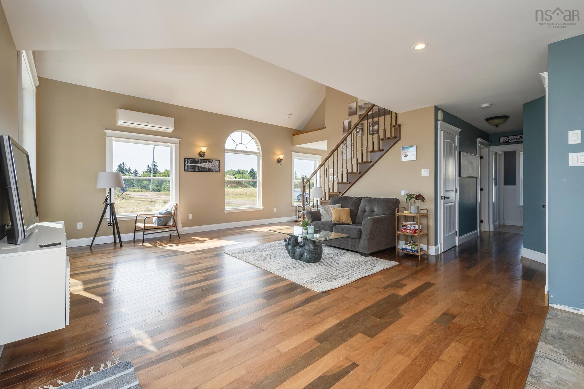 $499,900.00: 767 Black Rock Road, Clifton