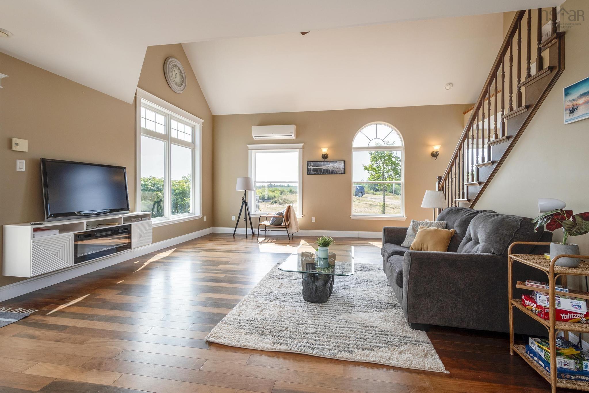 $499,900.00: 767 Black Rock Road, Clifton