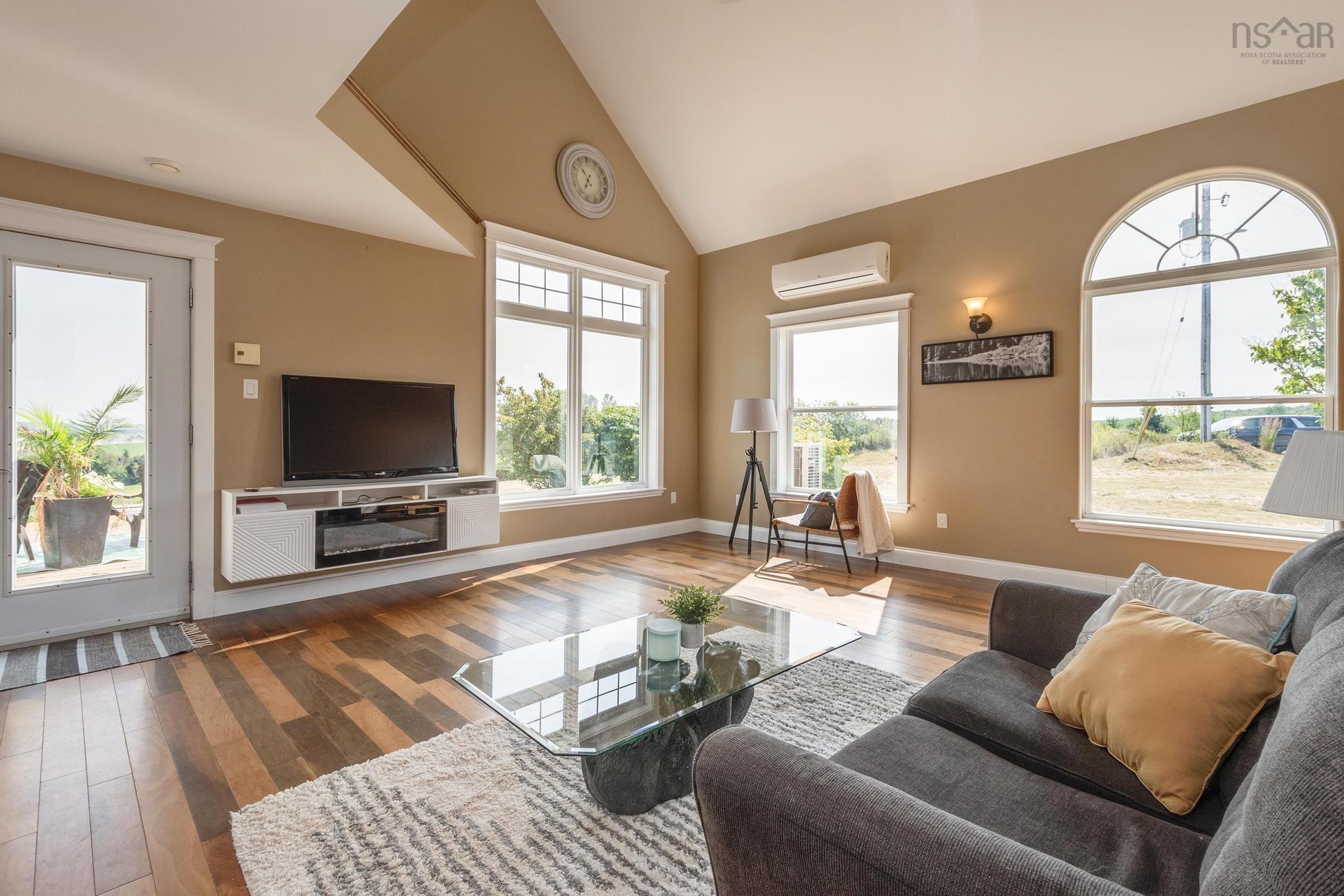 $499,900.00: 767 Black Rock Road, Clifton