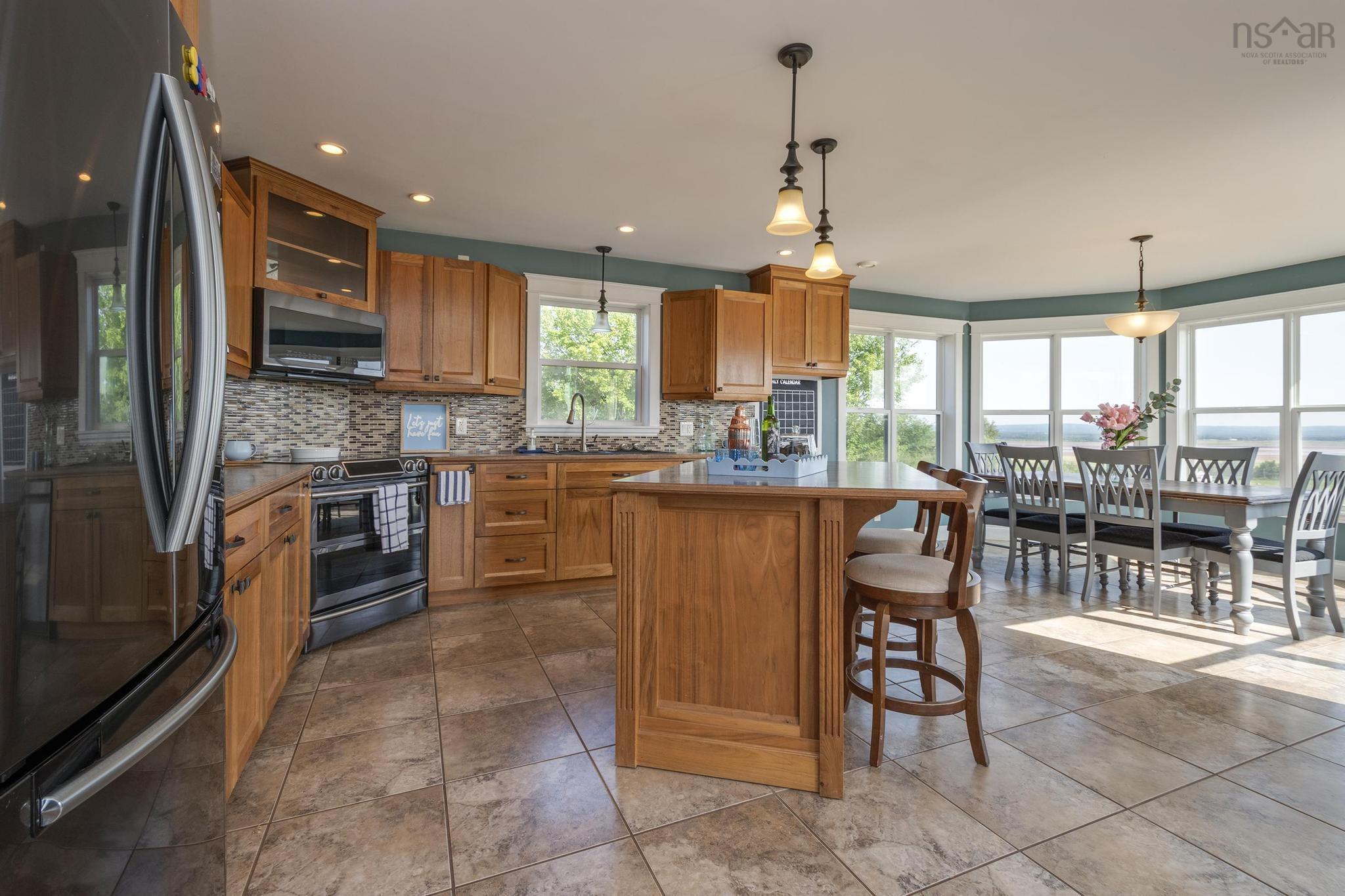 $499,900.00: 767 Black Rock Road, Clifton