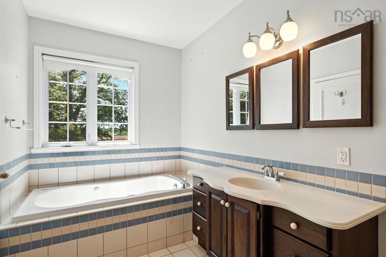 569 Francklyn Street, Halifax, NS (MLS 202520203)