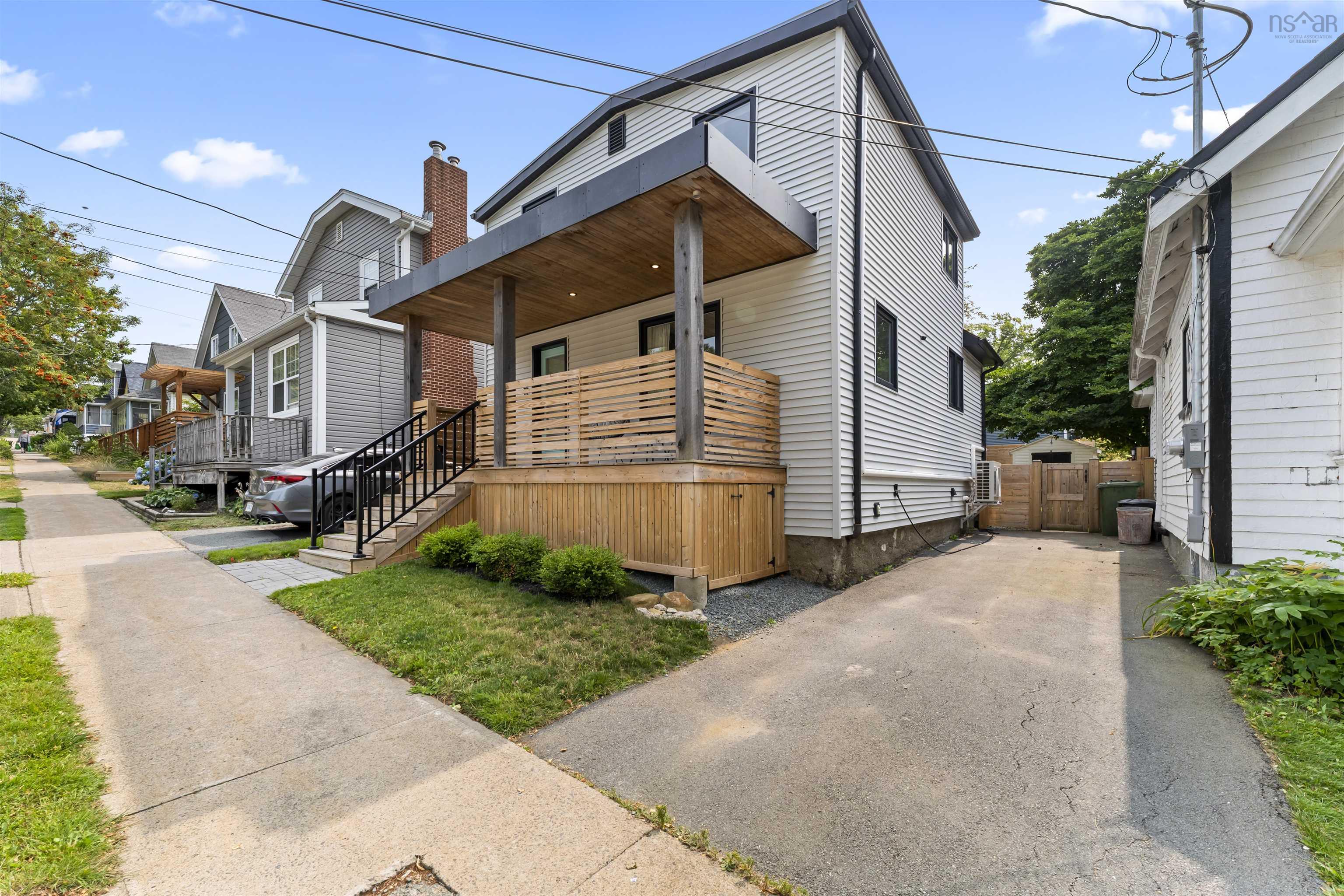 11 Brookside Avenue, Dartmouth, NS (MLS® 202520204)