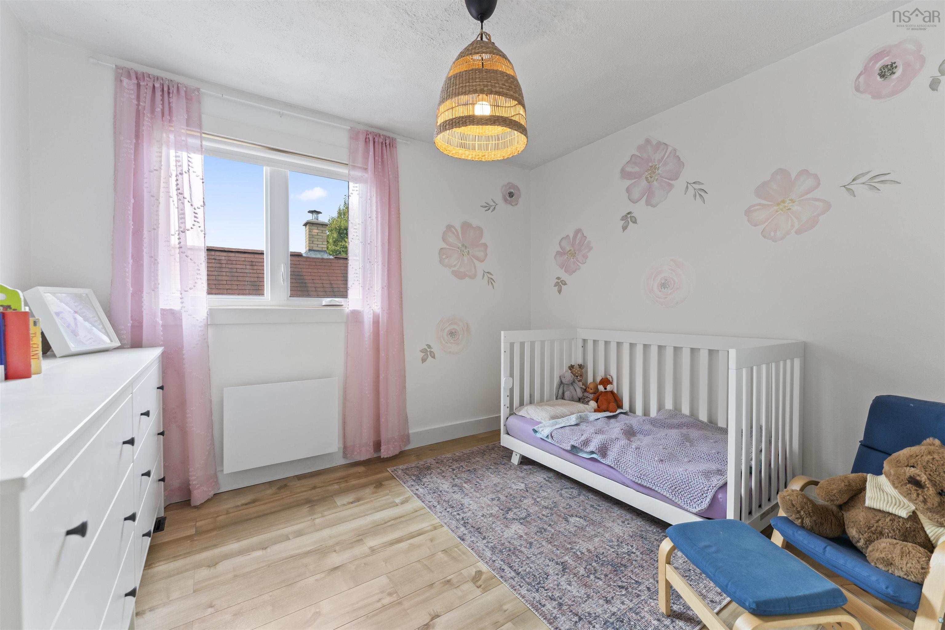 $559,900.00: 11 Brookside Avenue, Dartmouth