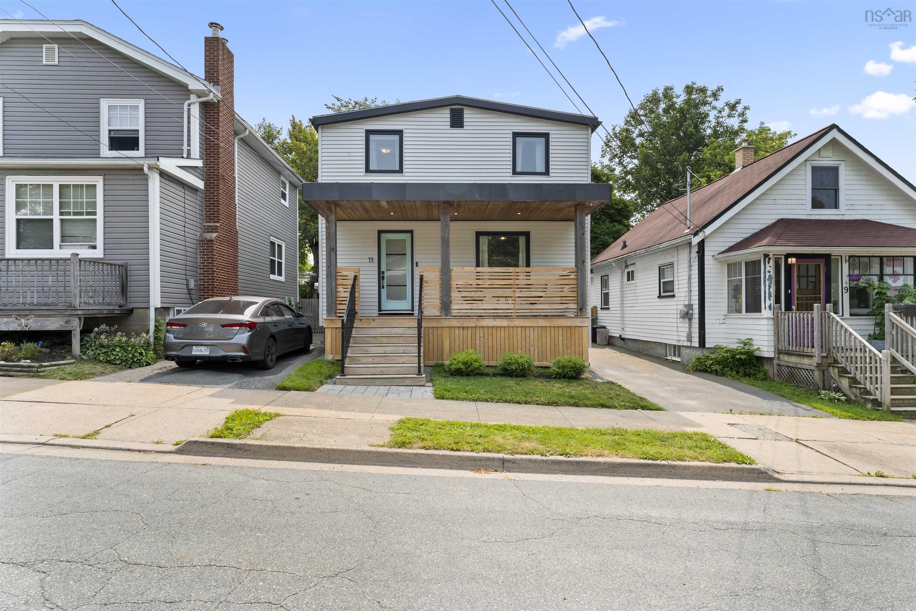 $559,900.00: 11 Brookside Avenue, Dartmouth