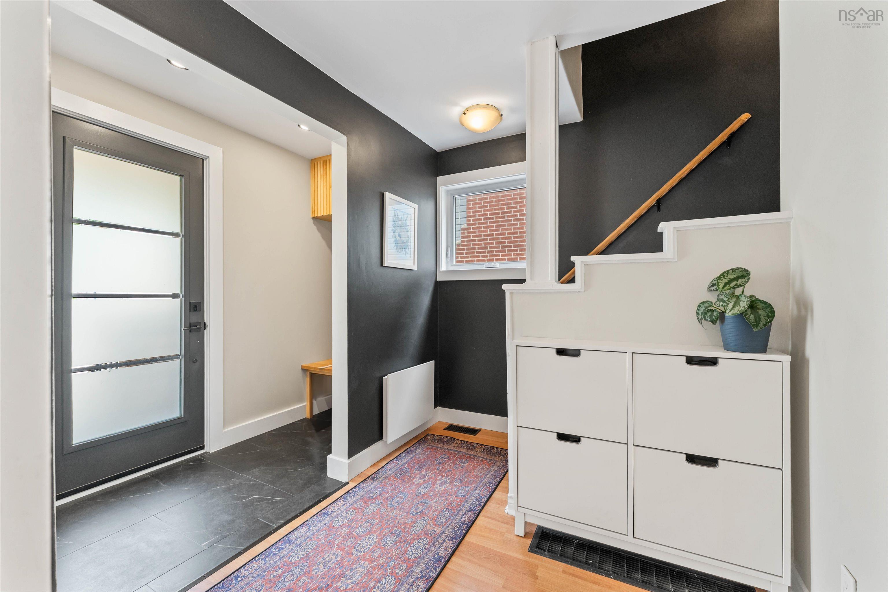 $559,900.00: 11 Brookside Avenue, Dartmouth