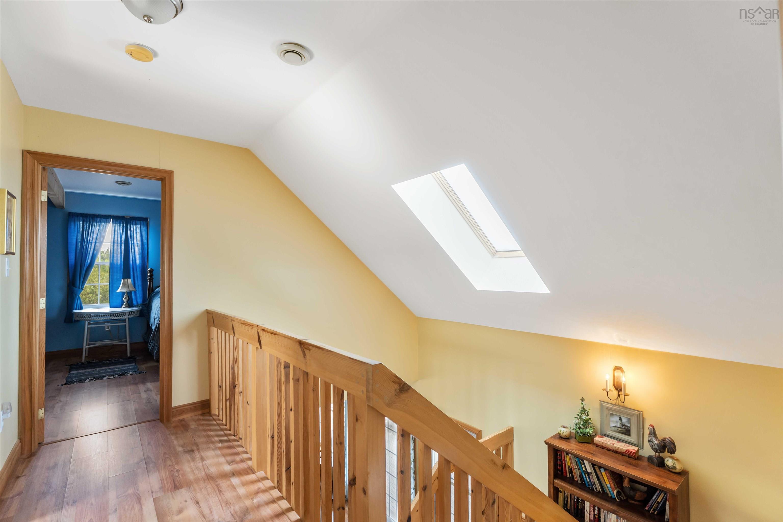 $469,000.00: 885 Fort Point Road, Ashmore