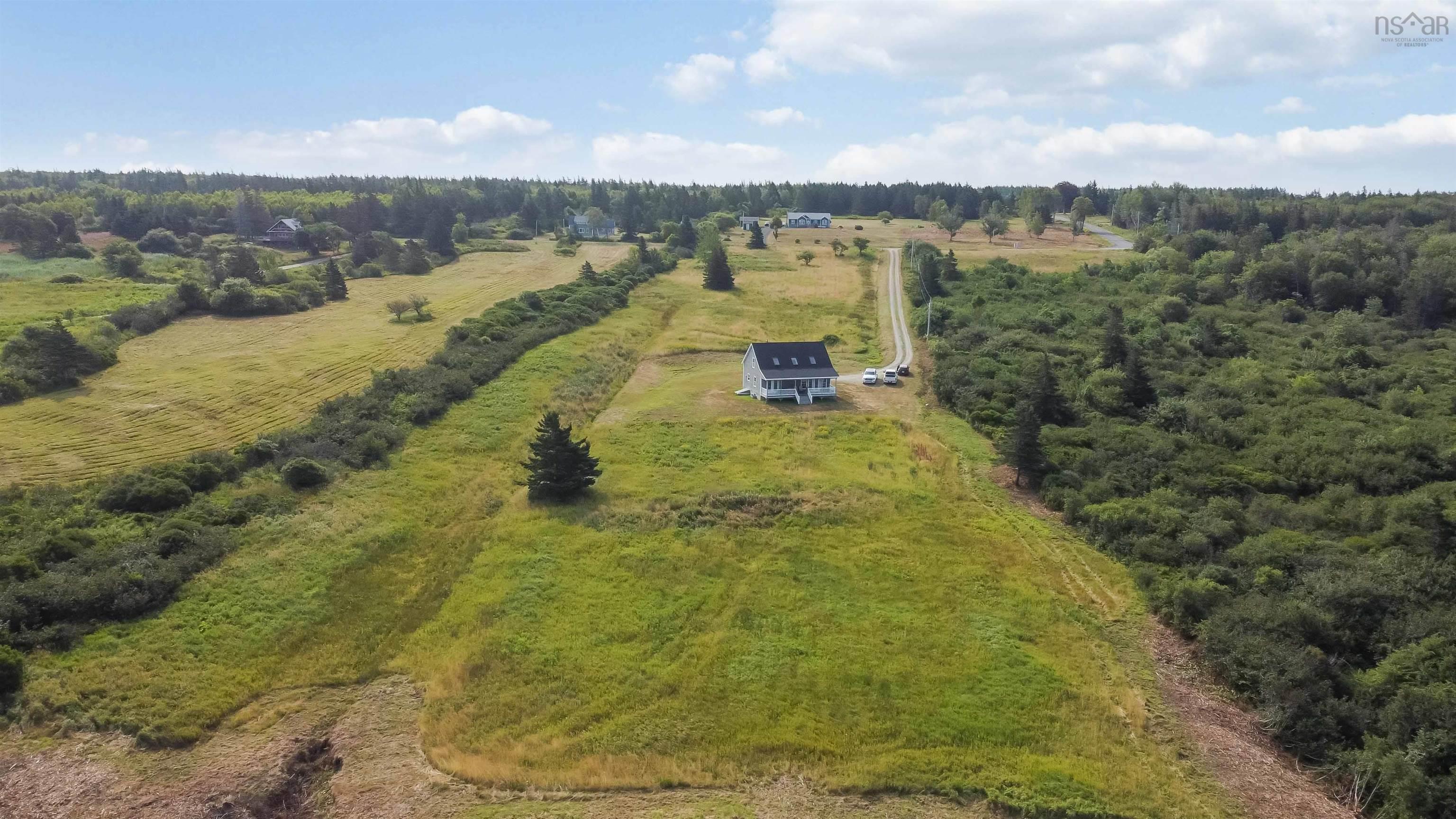 $469,000.00: 885 Fort Point Road, Ashmore