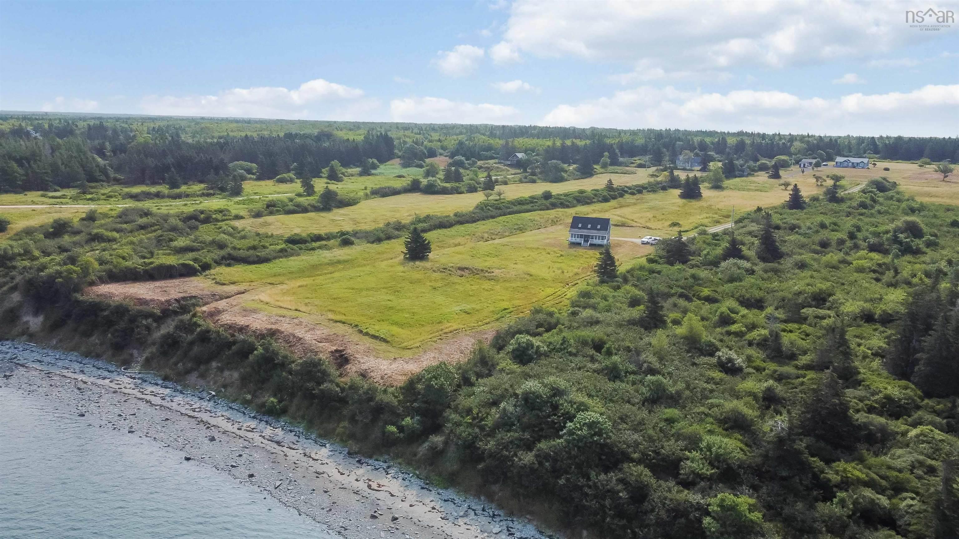 $469,000.00: 885 Fort Point Road, Ashmore