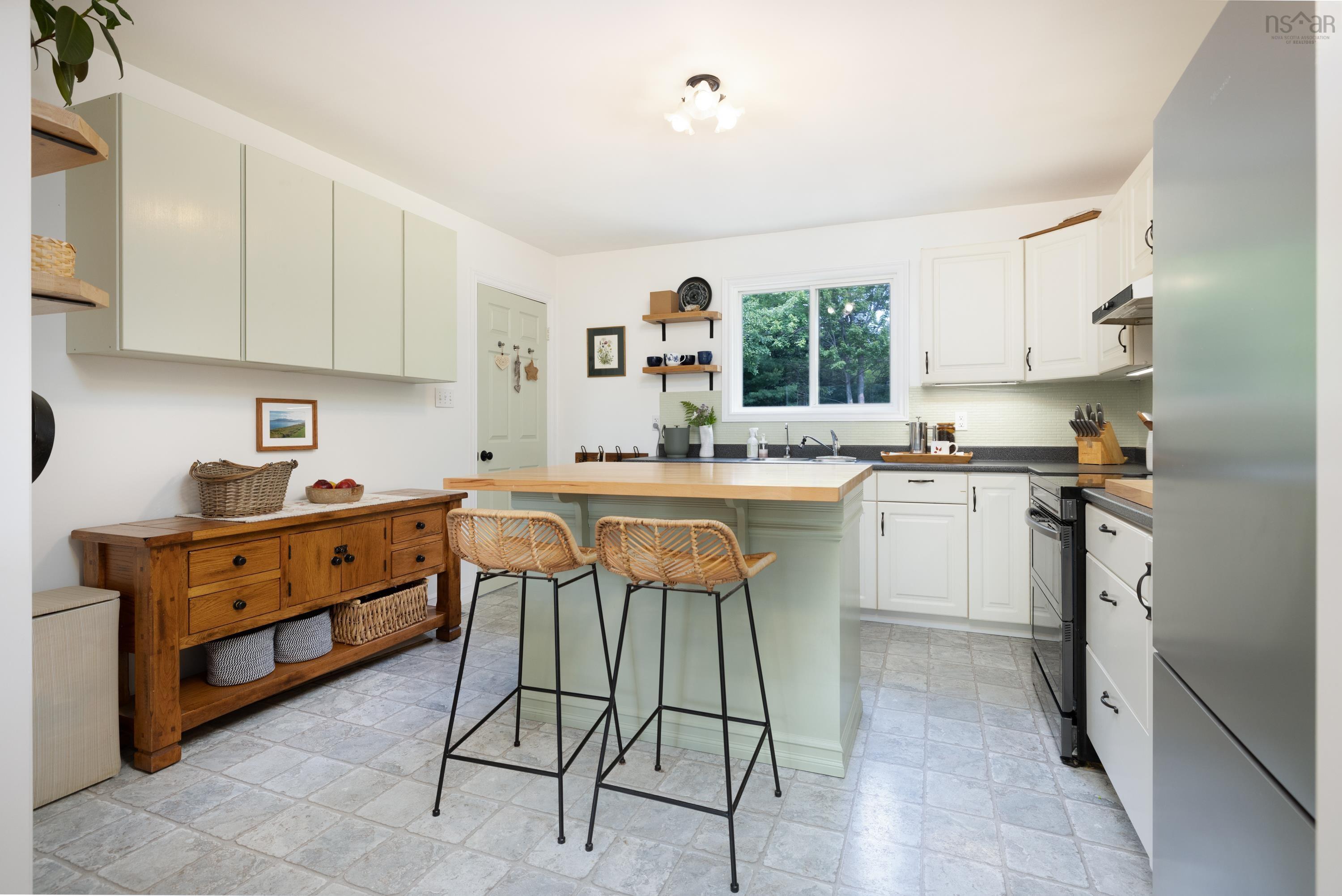 $449,900.00: 27 Greenvale Crescent, Dartmouth