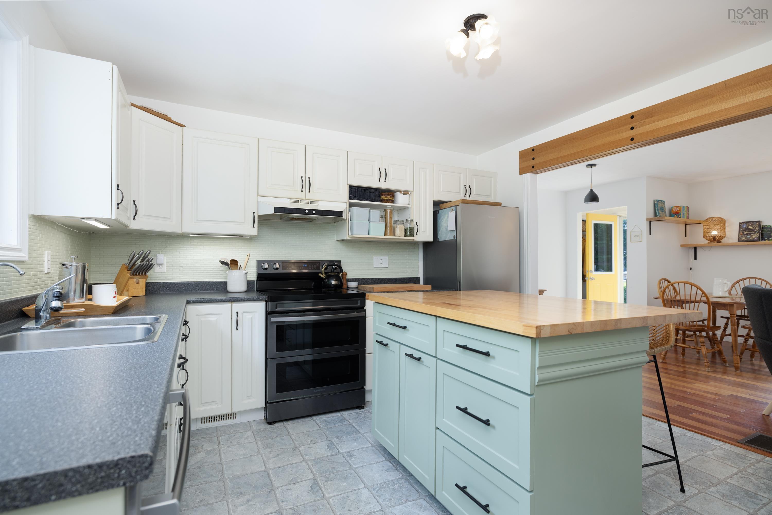 $449,900.00: 27 Greenvale Crescent, Dartmouth