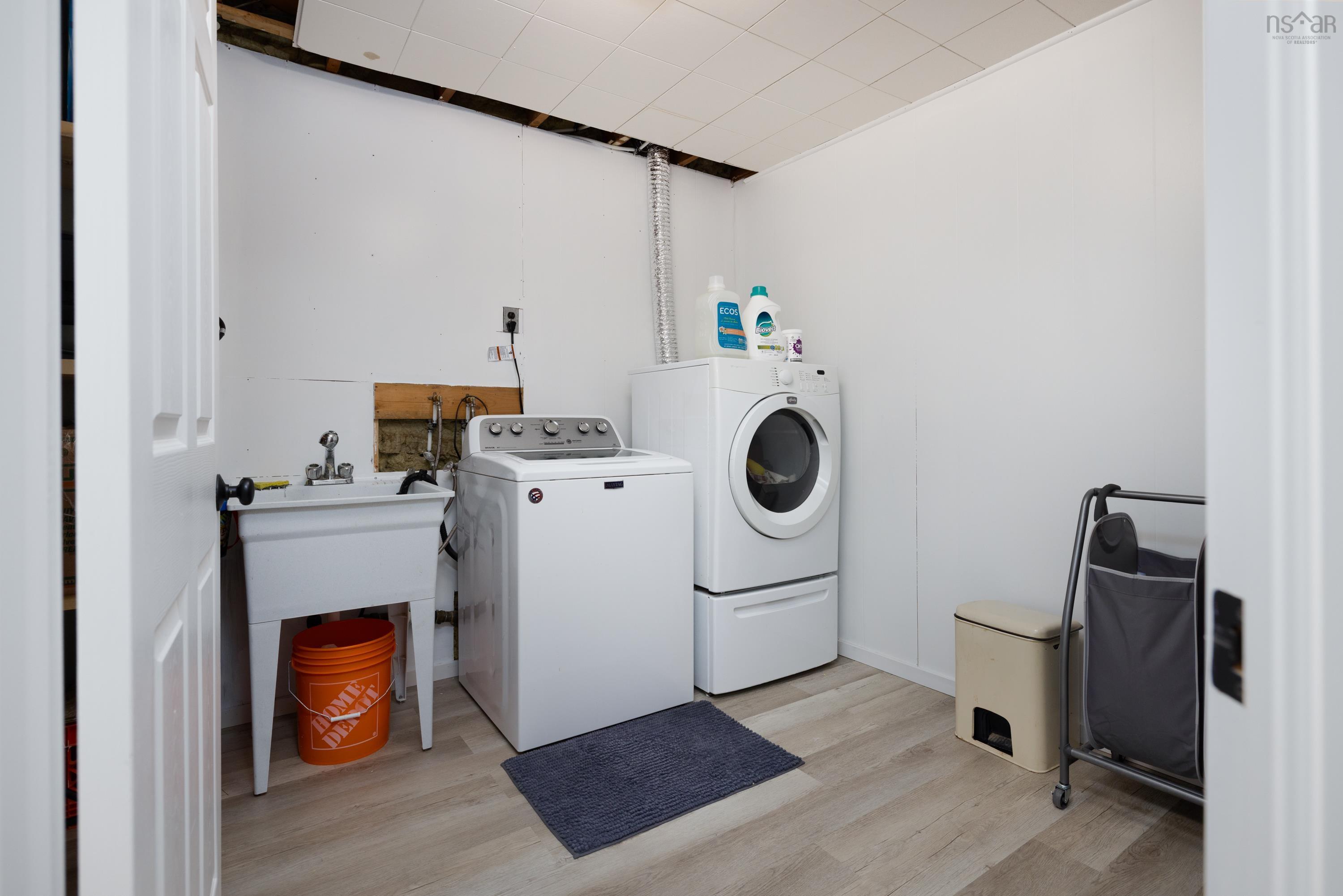 $449,900.00: 27 Greenvale Crescent, Dartmouth