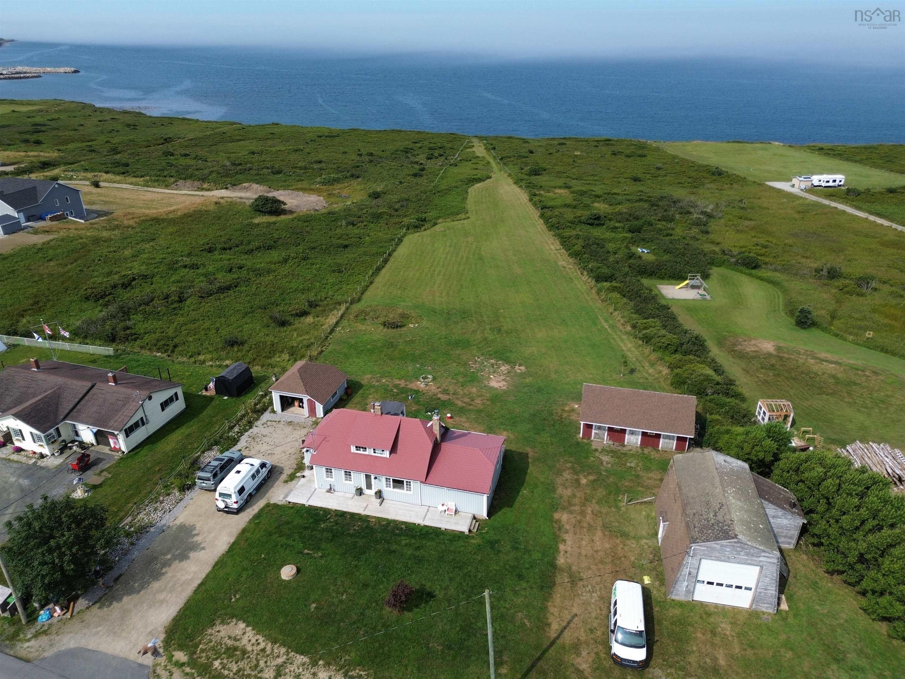 $599,000.00: 1837 Main Shore Road, Sandford