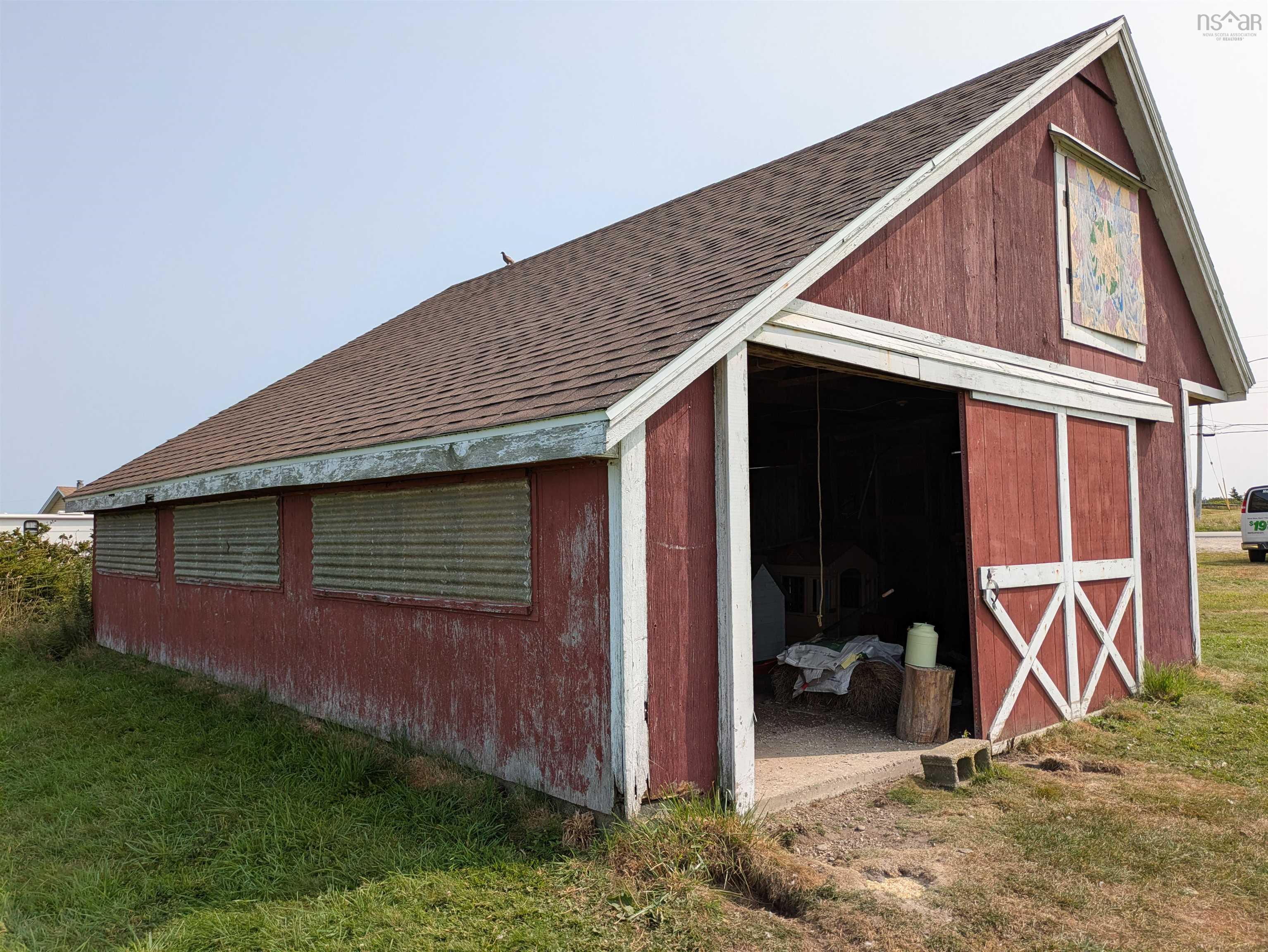 $599,000.00: 1837 Main Shore Road, Sandford