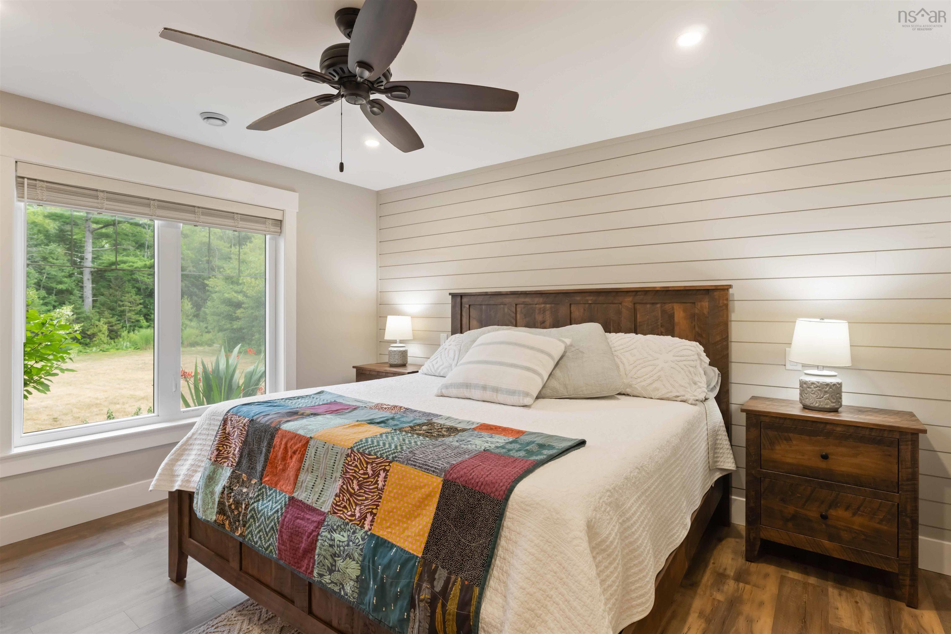 $649,900.00: 472 Alexander Mackenzie Road, South Farmington