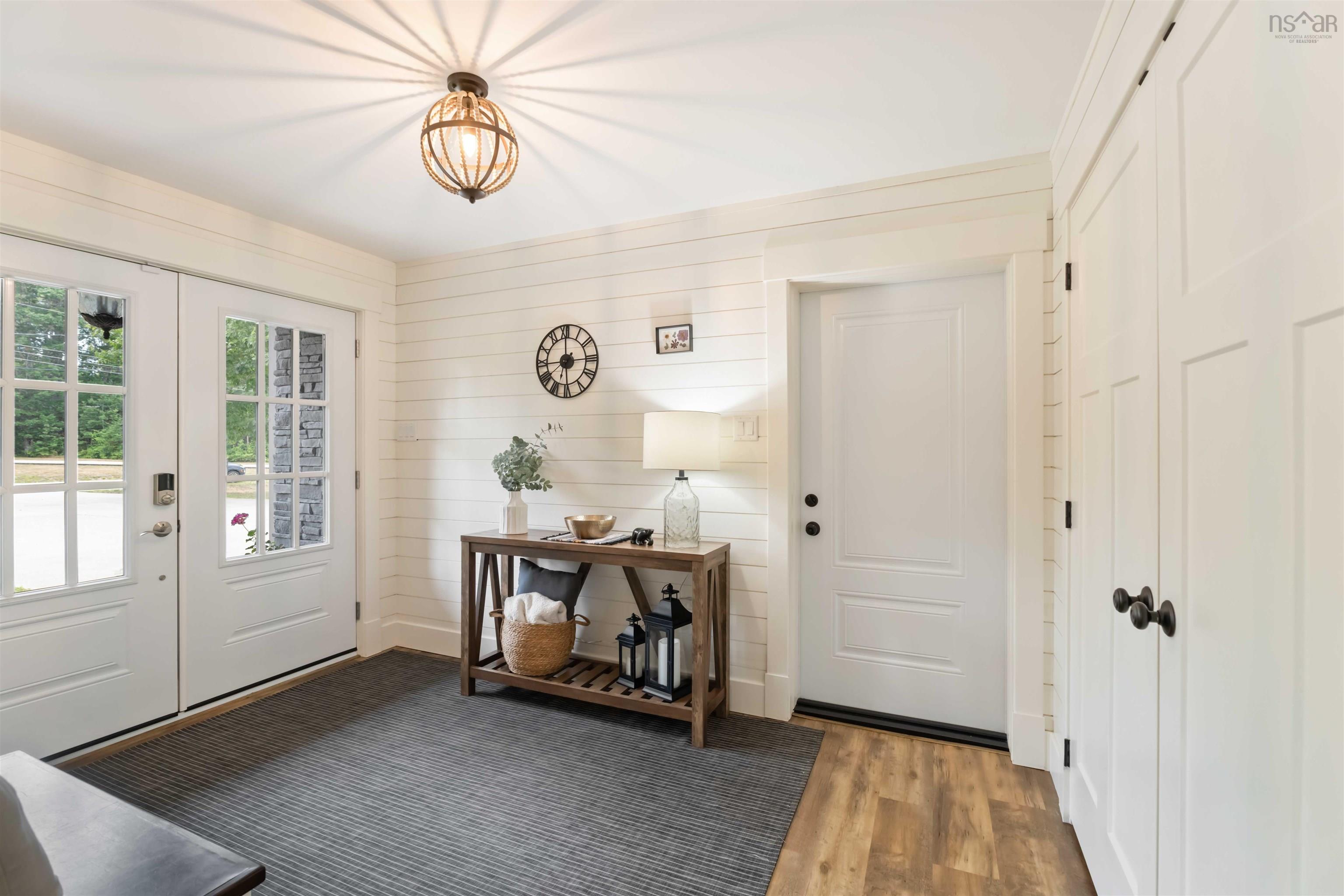 $649,900.00: 472 Alexander Mackenzie Road, South Farmington