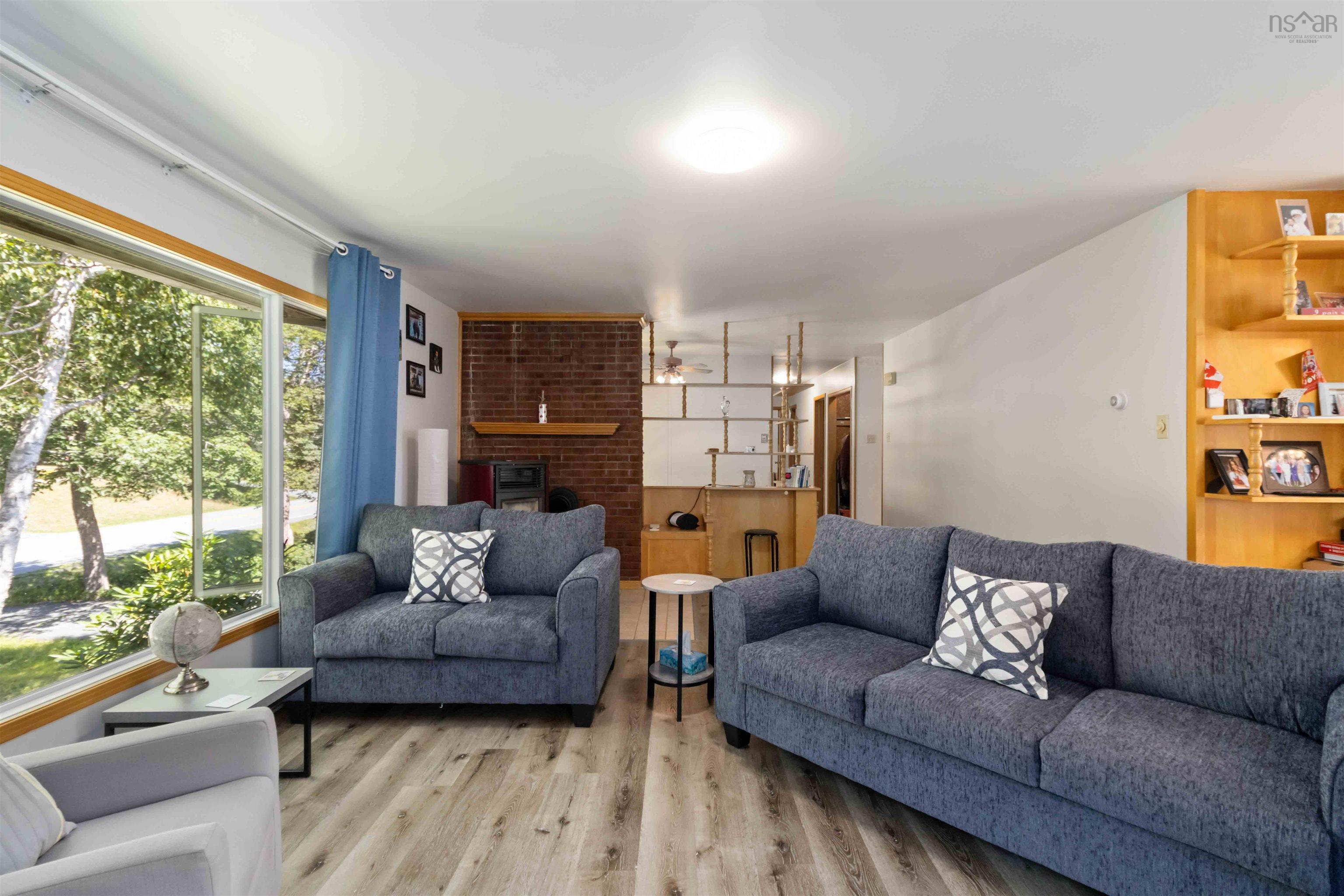 $549,000.00: 15933 Highway 3, Hebbville