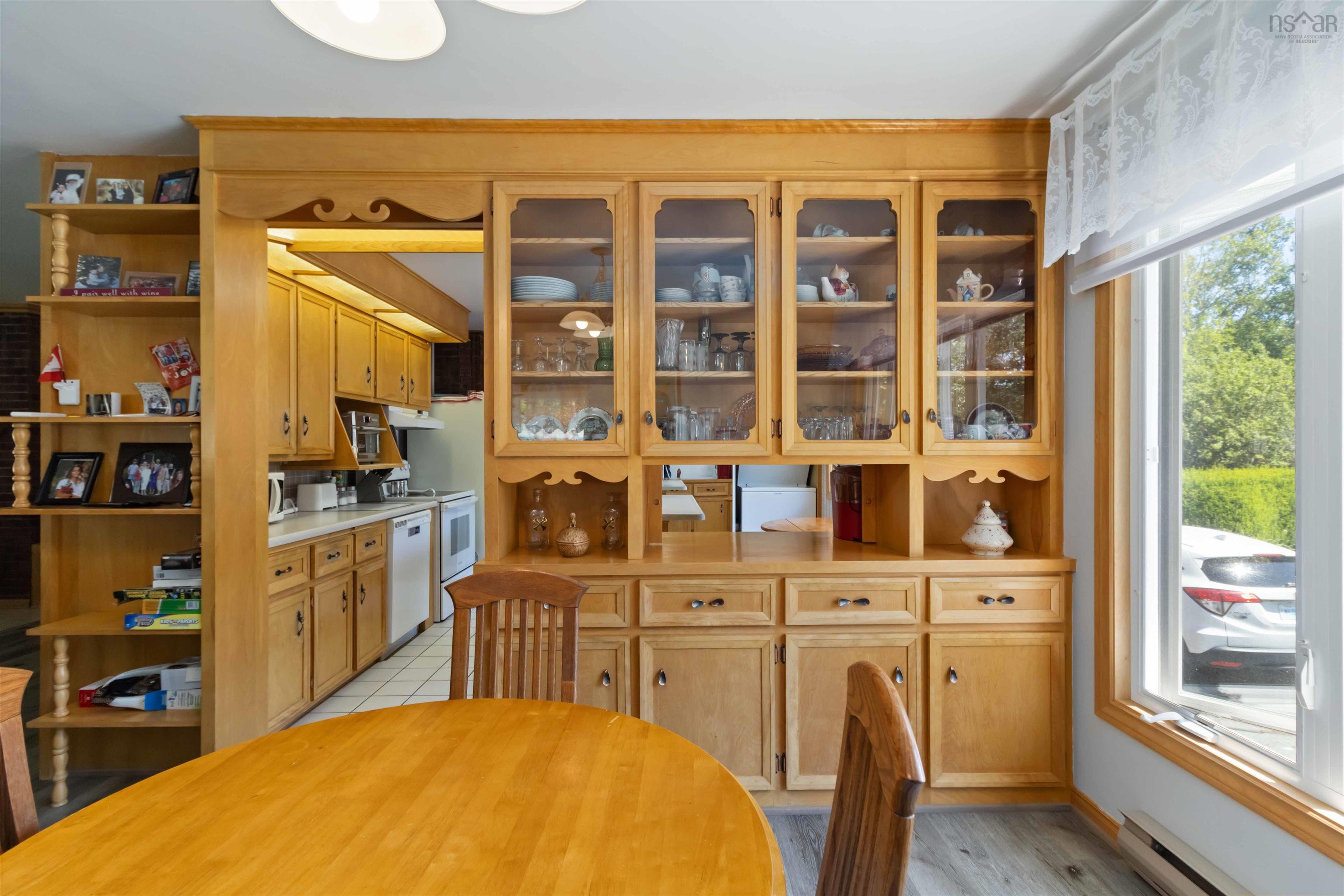 $549,000.00: 15933 Highway 3, Hebbville