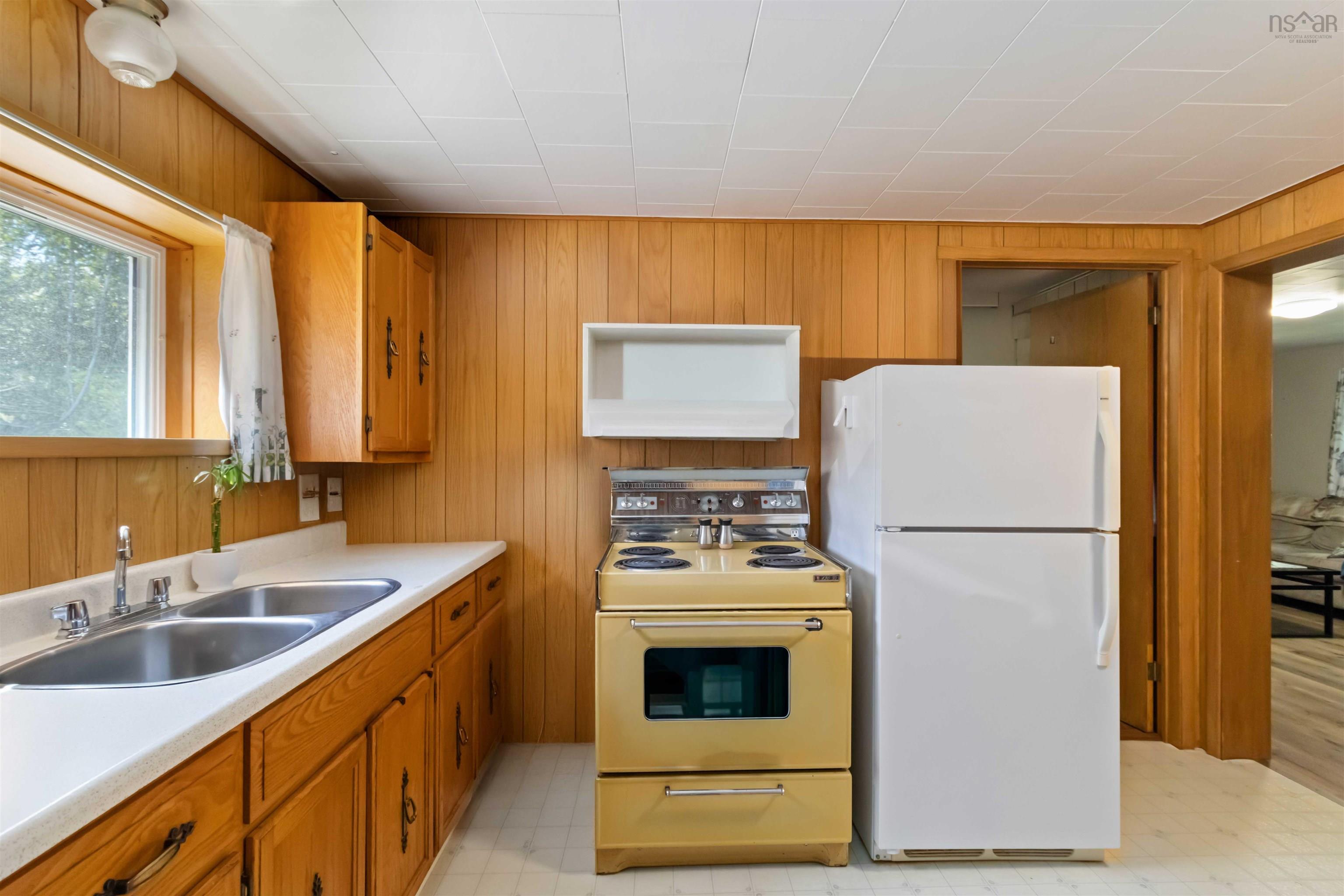 $549,000.00: 15933 Highway 3, Hebbville