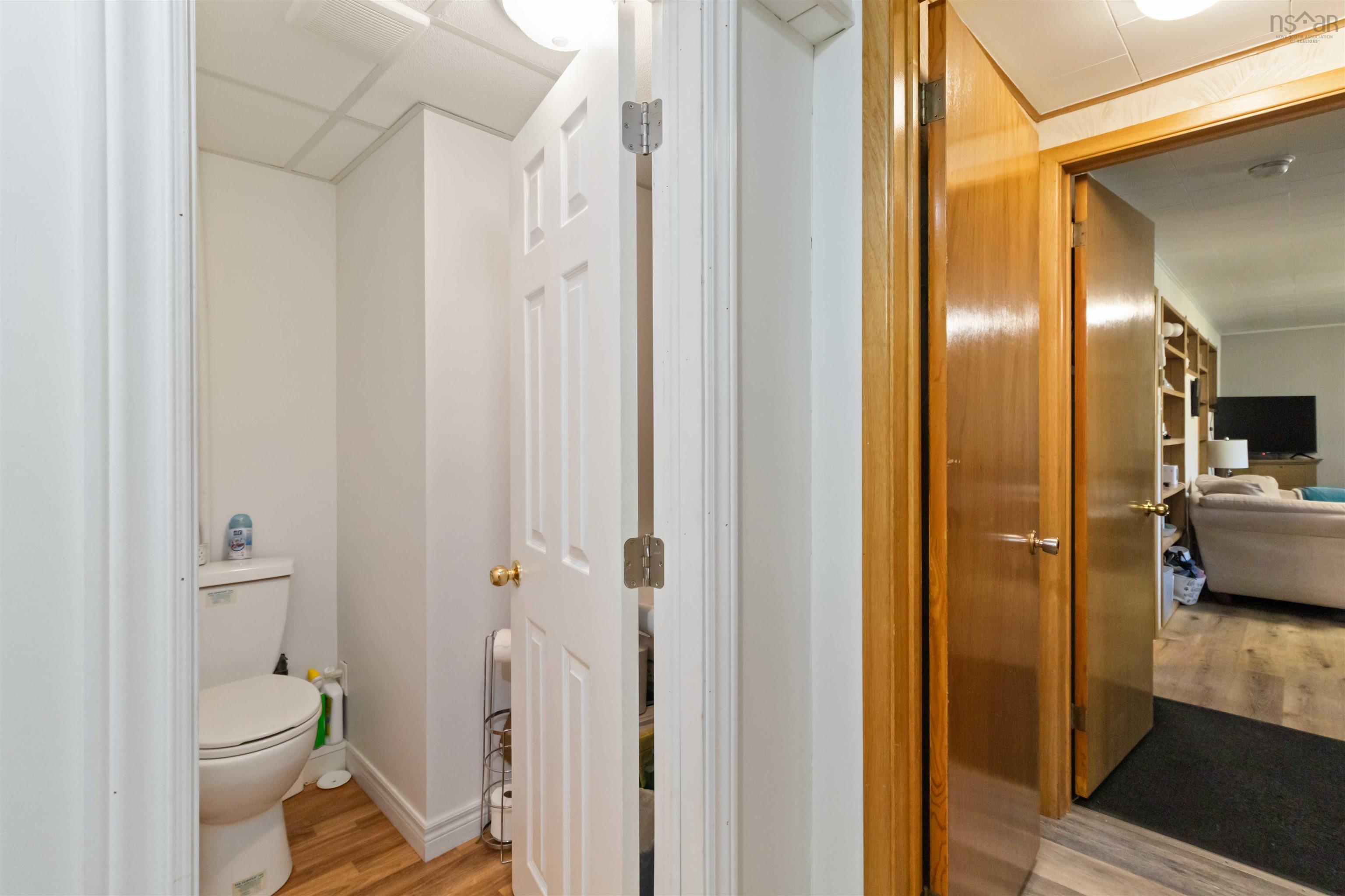 $549,000.00: 15933 Highway 3, Hebbville