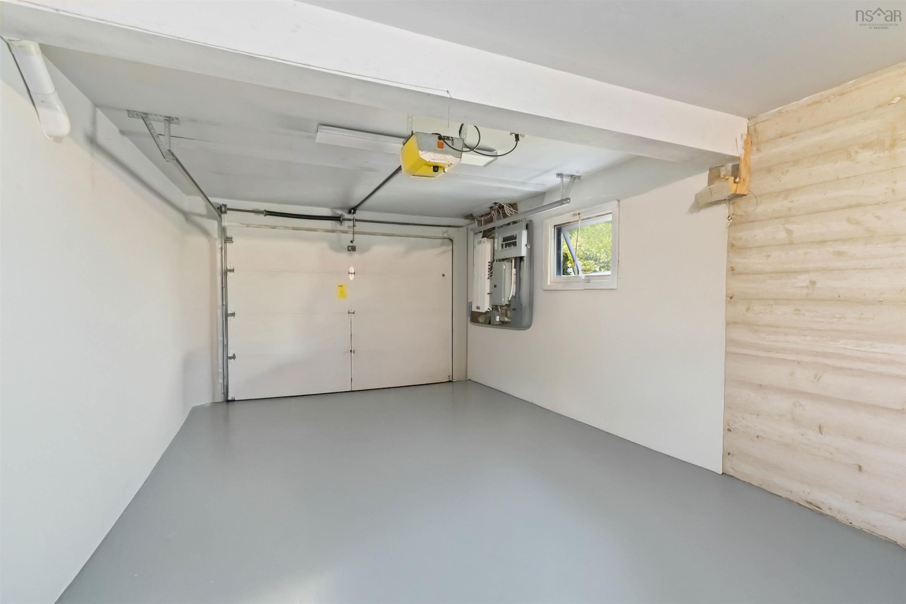 $549,000.00: 15933 Highway 3, Hebbville