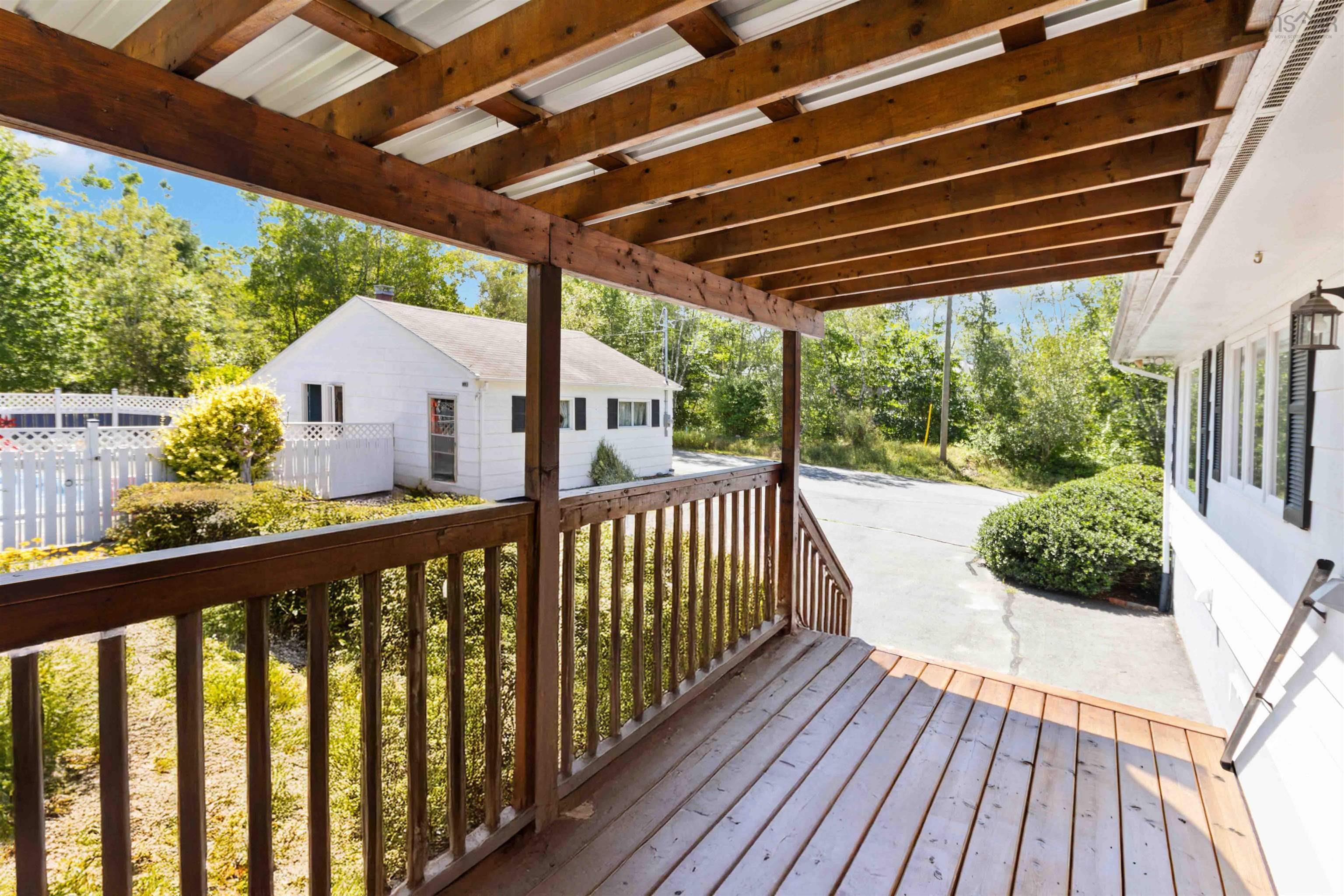 $549,000.00: 15933 Highway 3, Hebbville