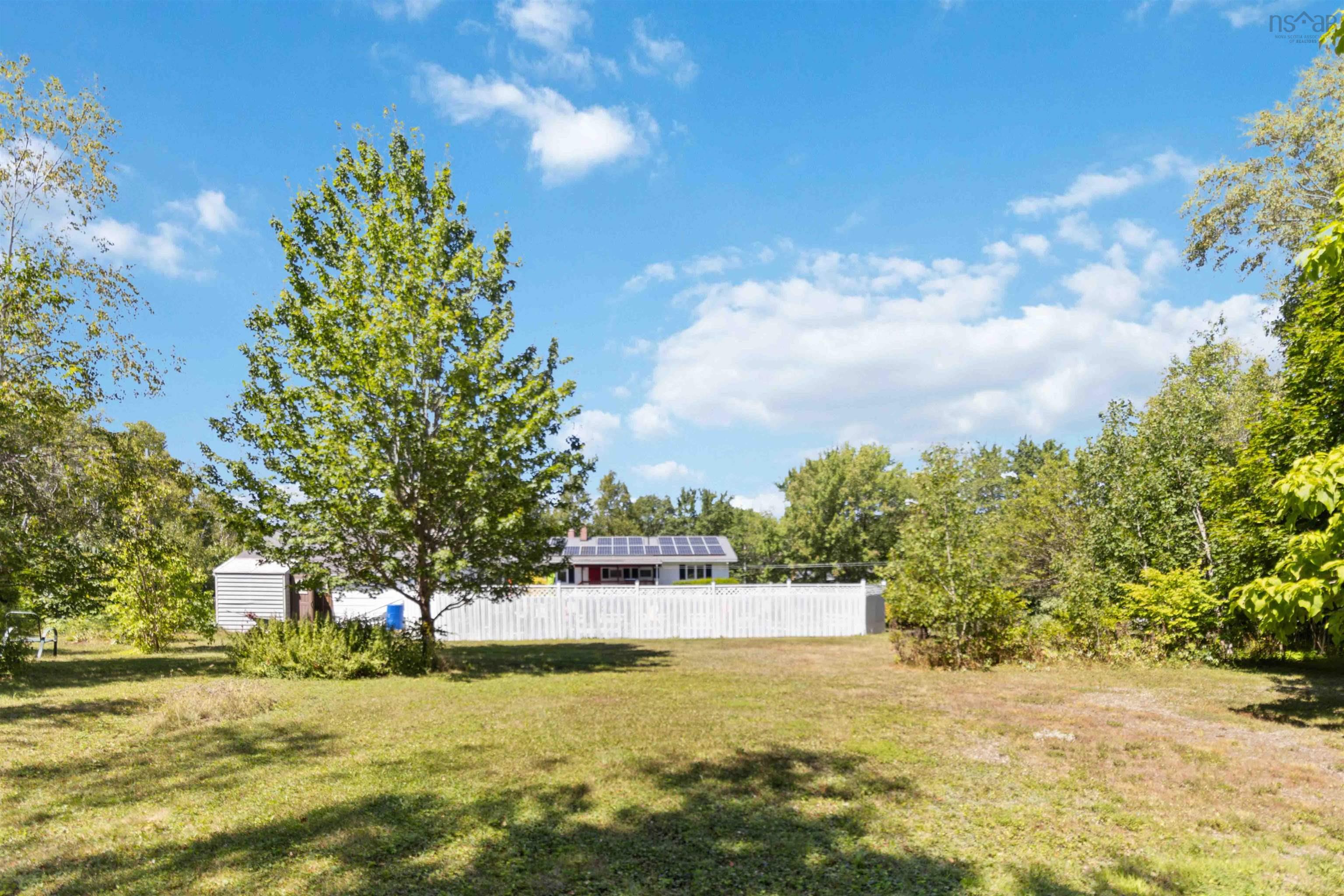 $549,000.00: 15933 Highway 3, Hebbville