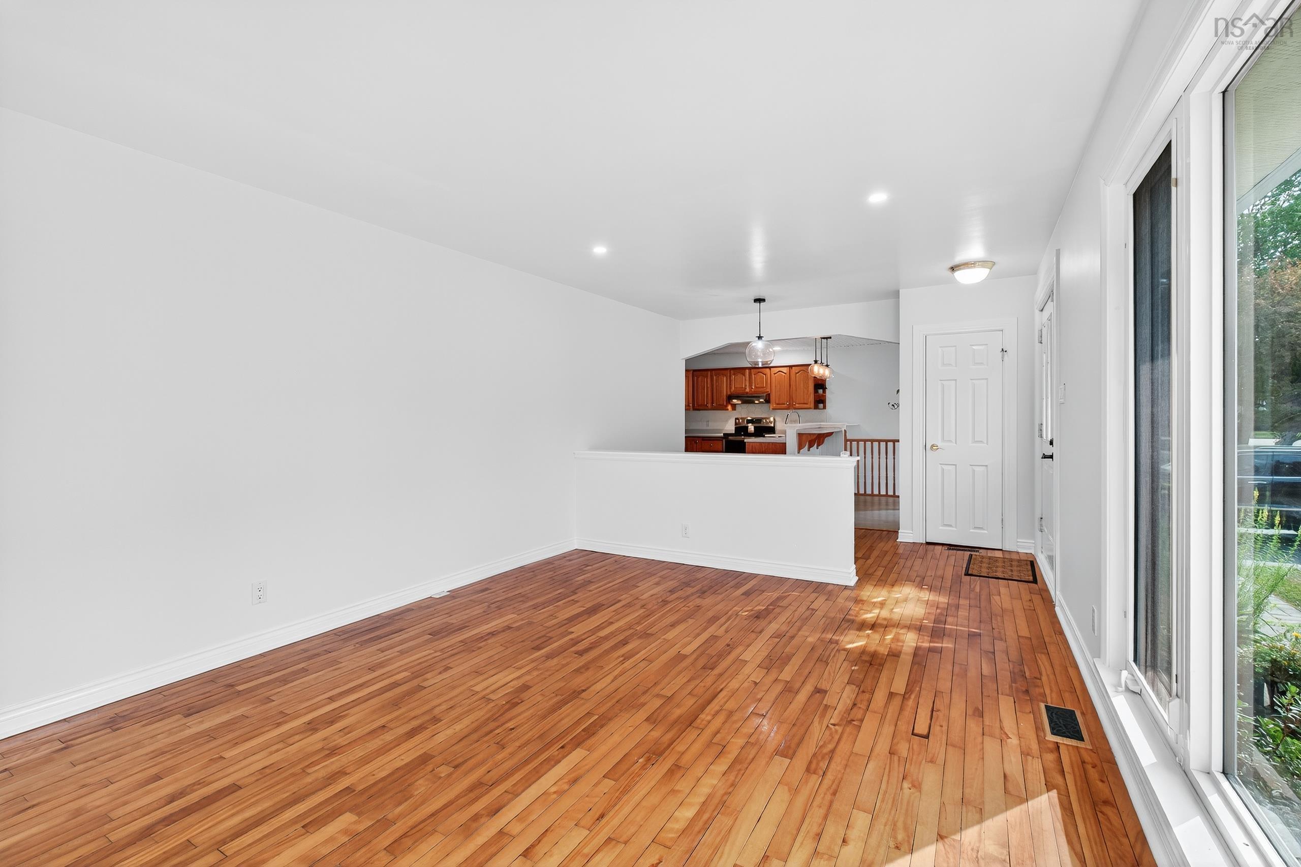 $389,900.00: 129 Thompson Avenue, Sydney River