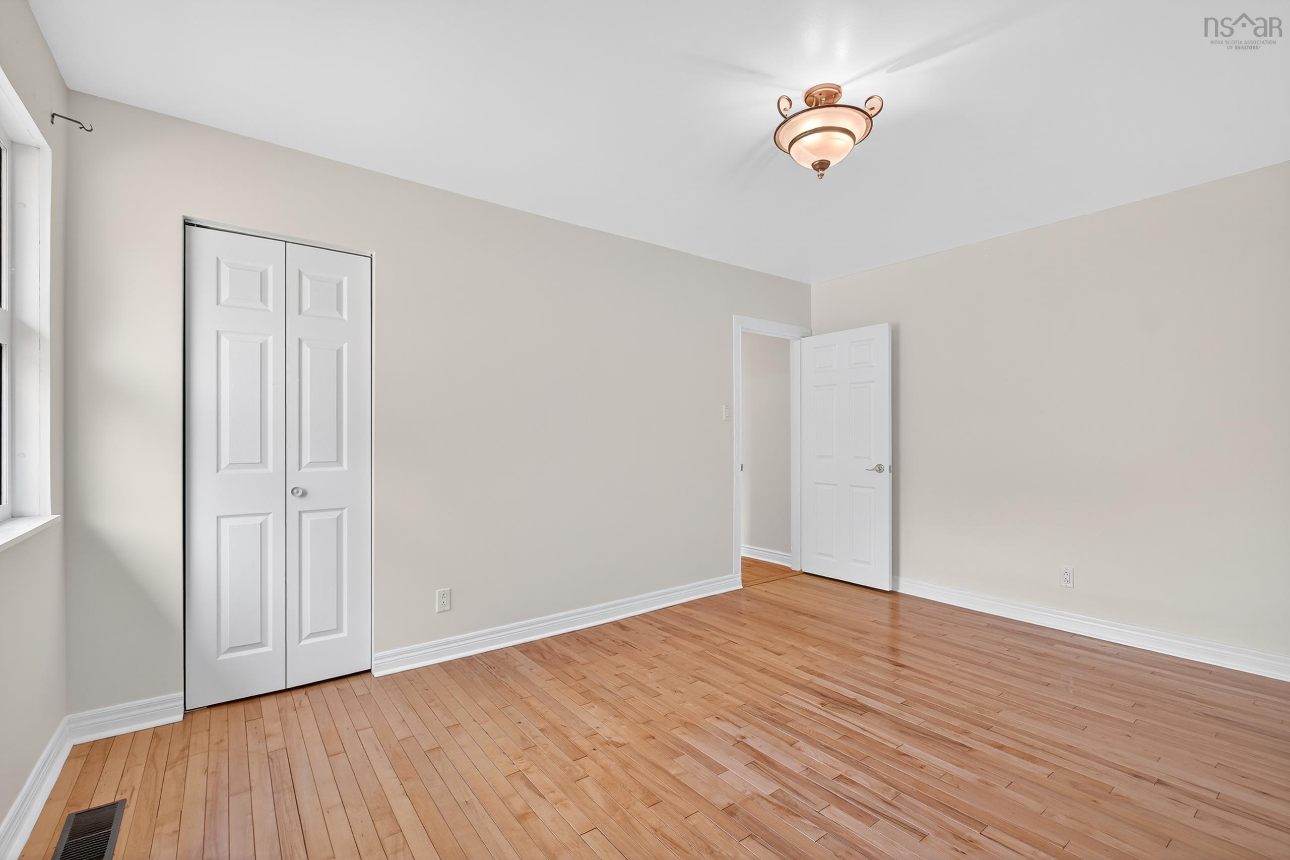 $389,900.00: 129 Thompson Avenue, Sydney River