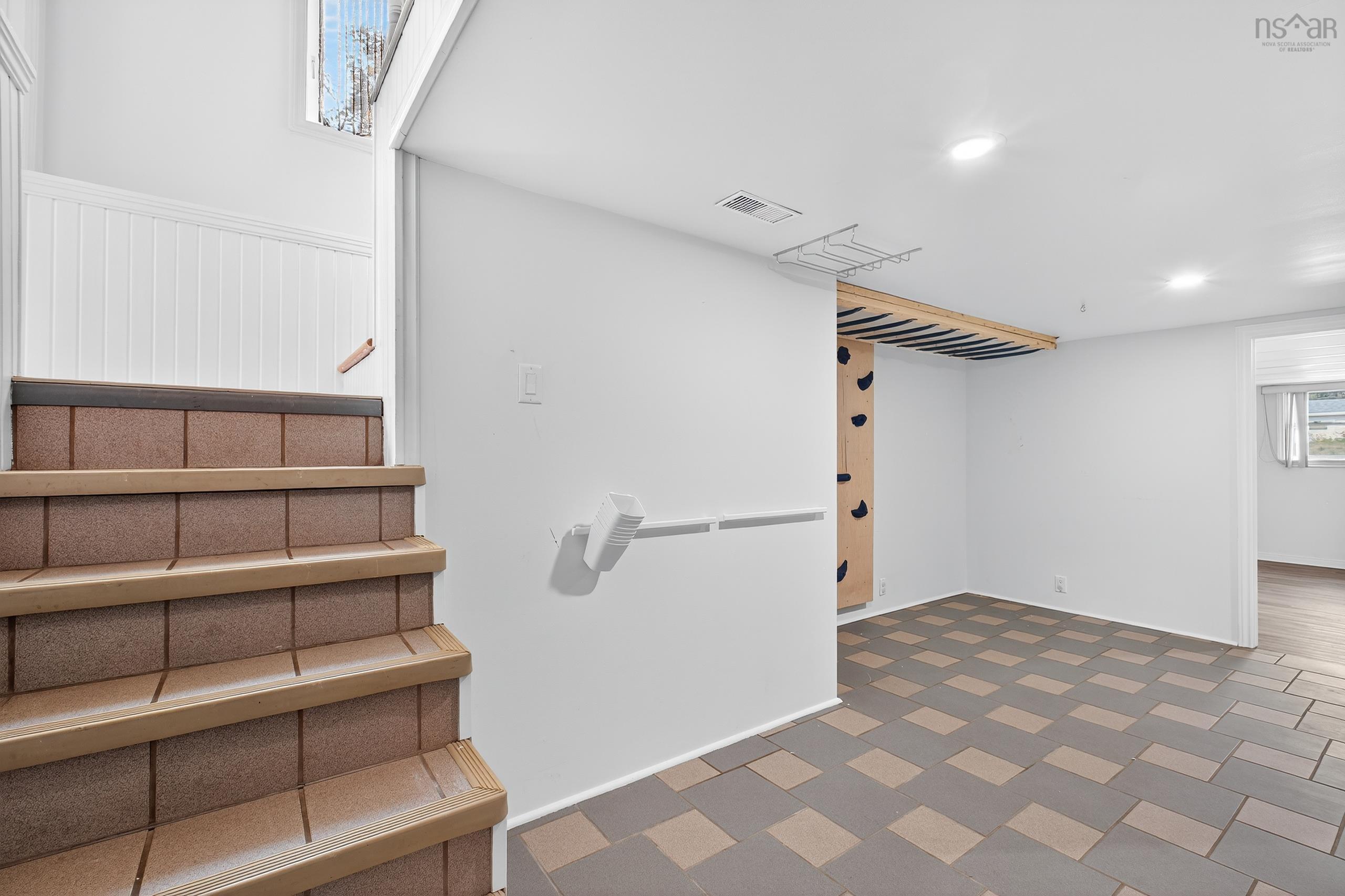 $389,900.00: 129 Thompson Avenue, Sydney River