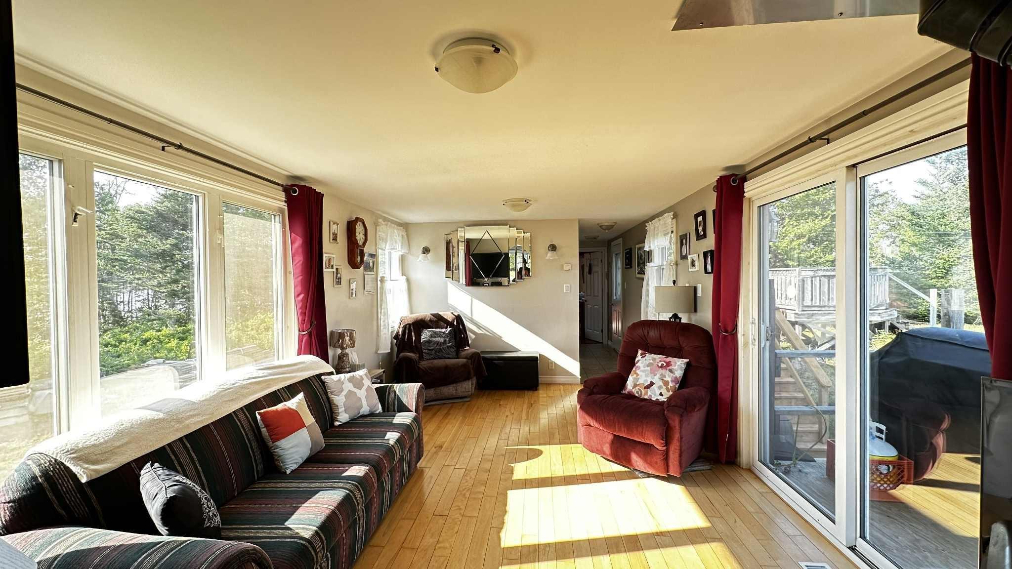 $249,000.00: 231 Scotia Drive, Goose Lake