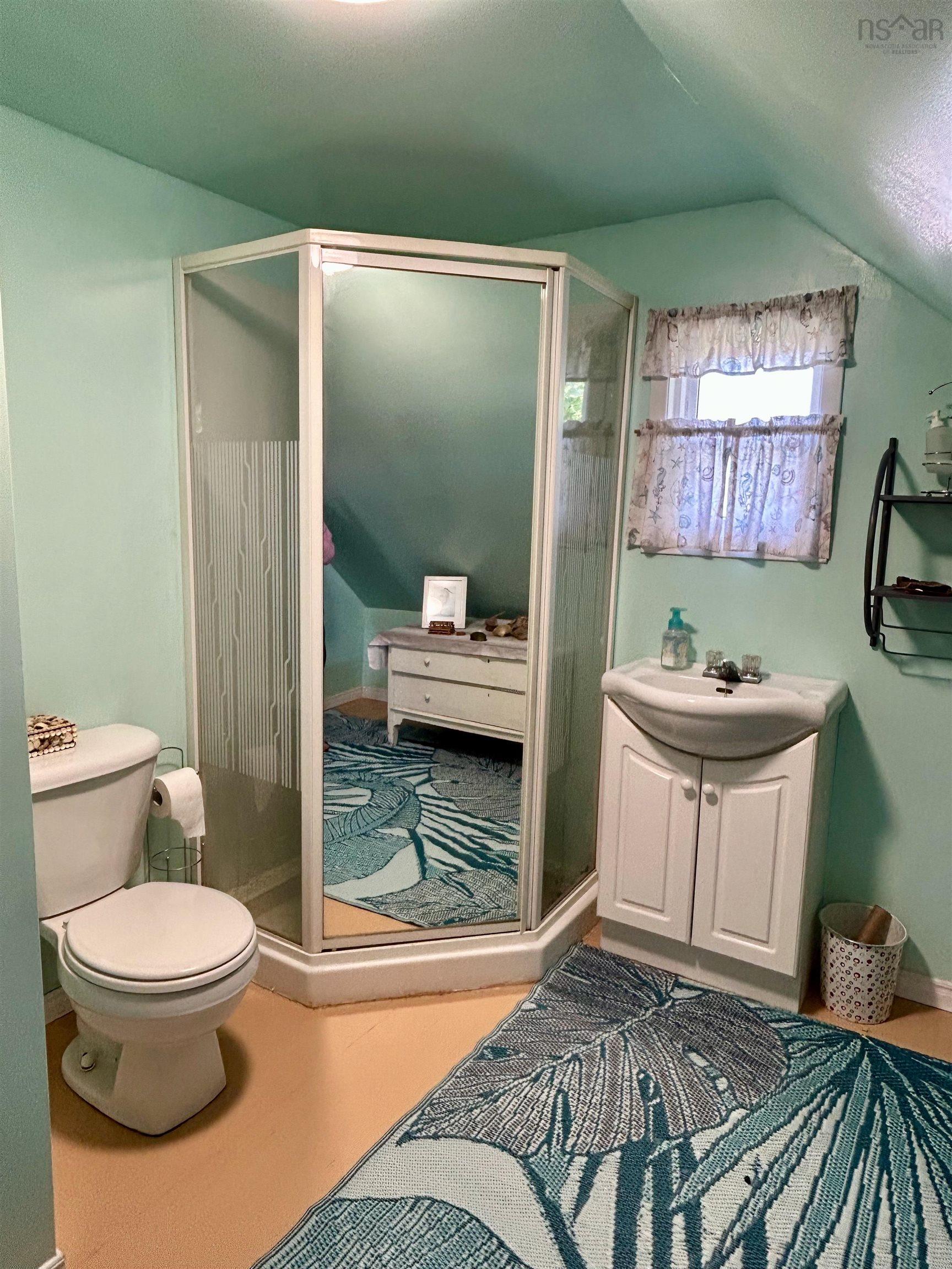 $270,000.00: 55 Newell Road, Plymouth