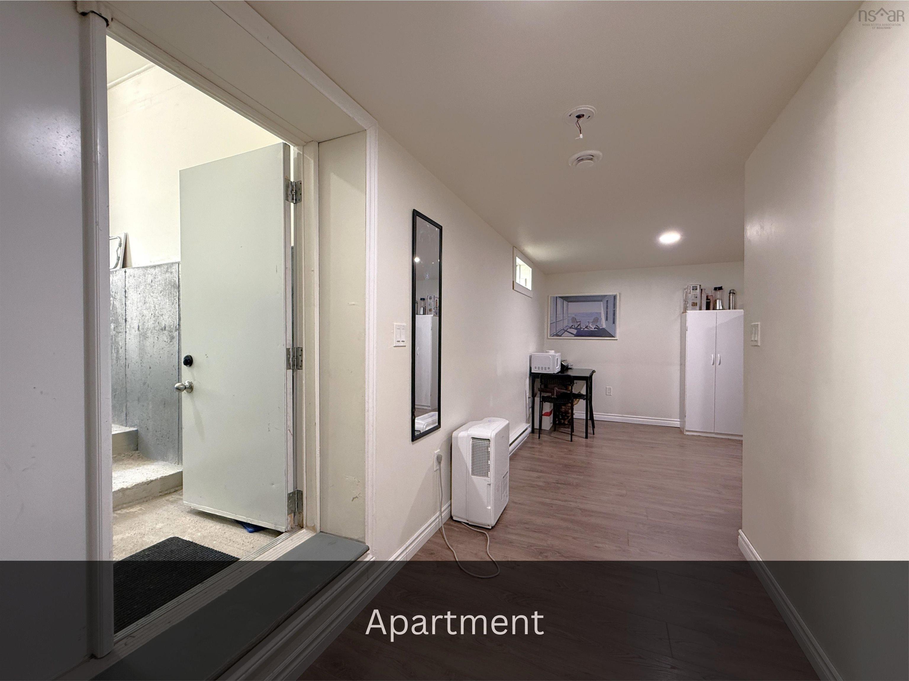 $479,900.00: 32 Murray Drive, Bridgewater