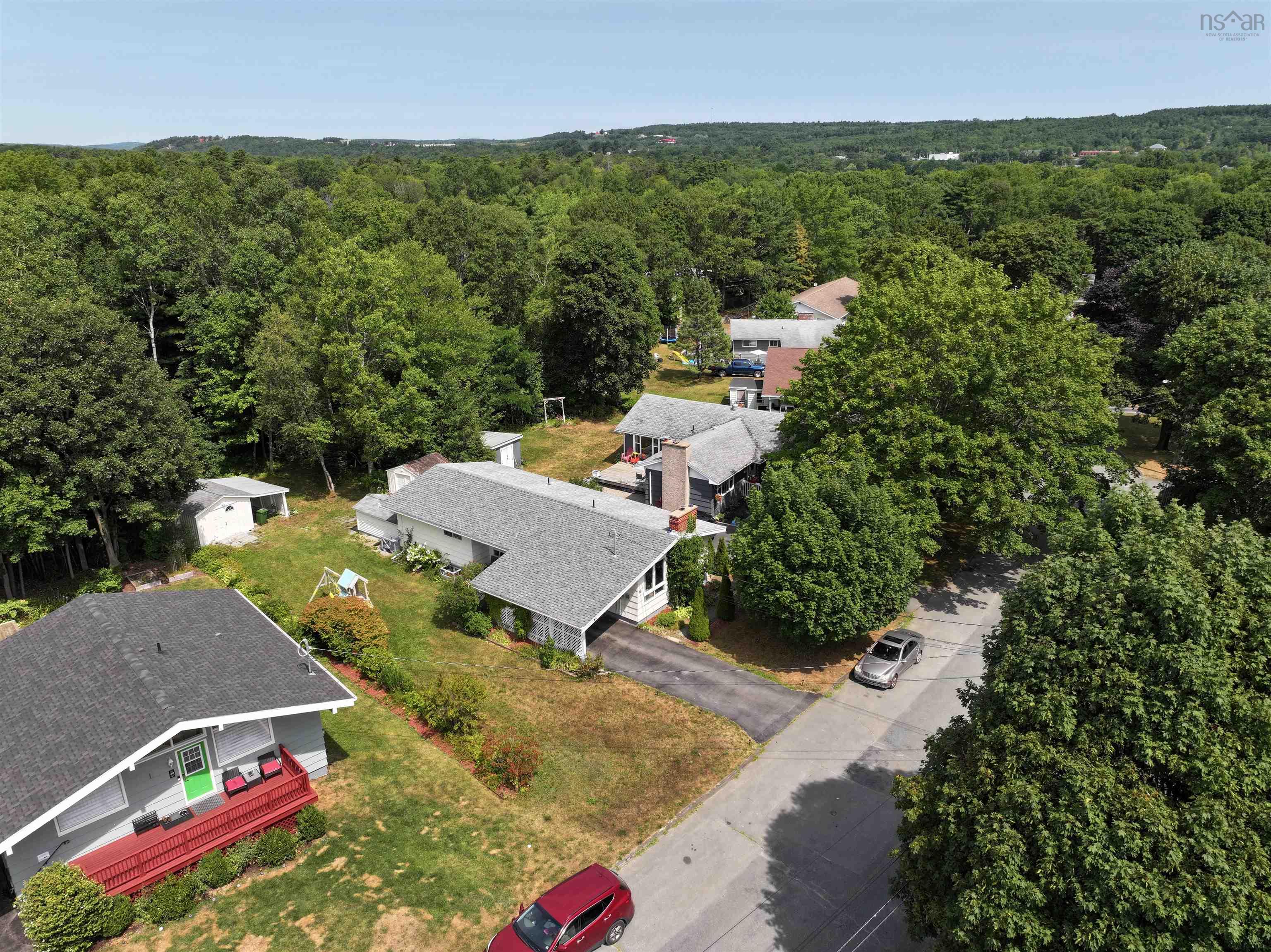 $479,900.00: 32 Murray Drive, Bridgewater