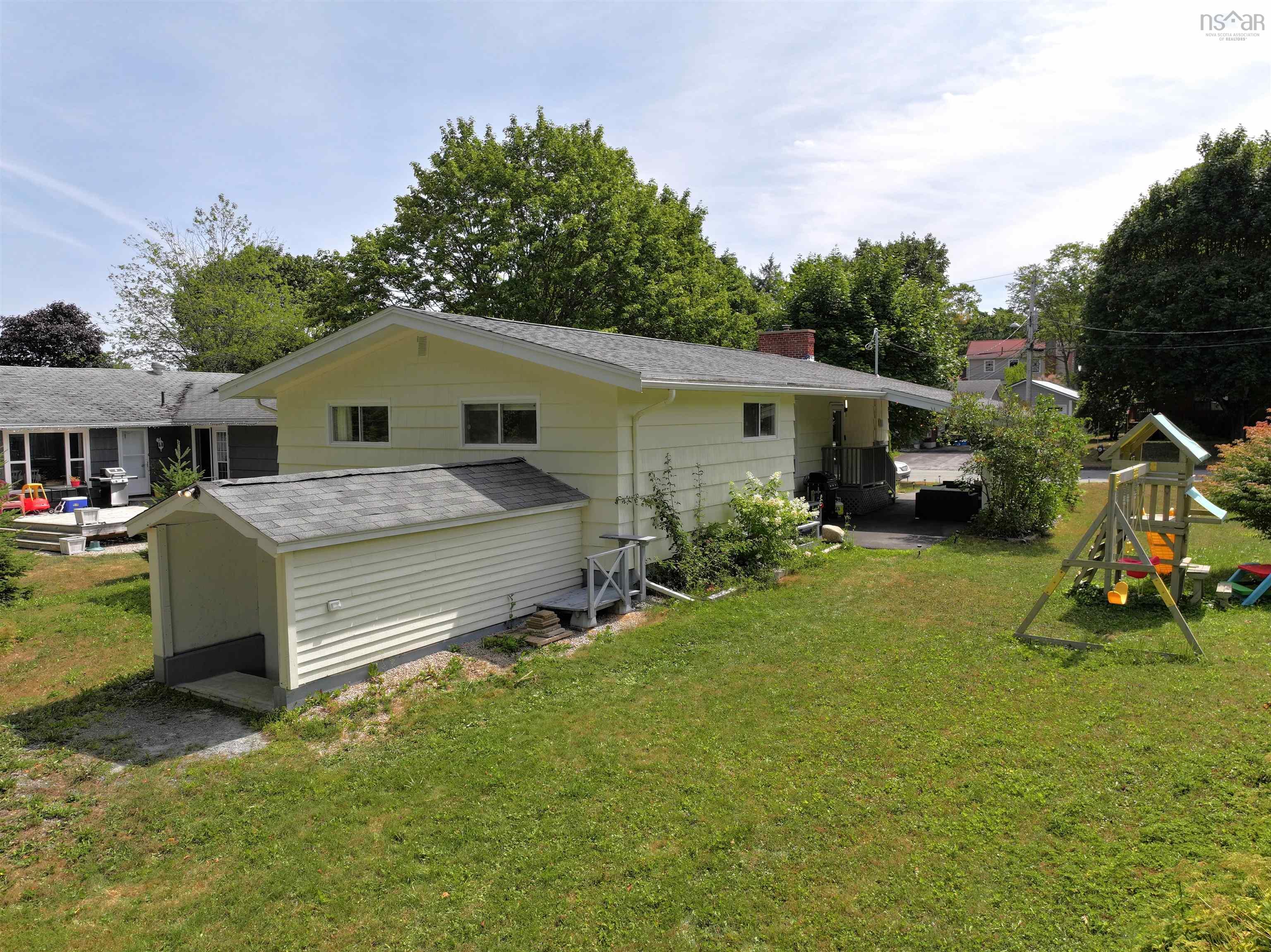 $479,900.00: 32 Murray Drive, Bridgewater