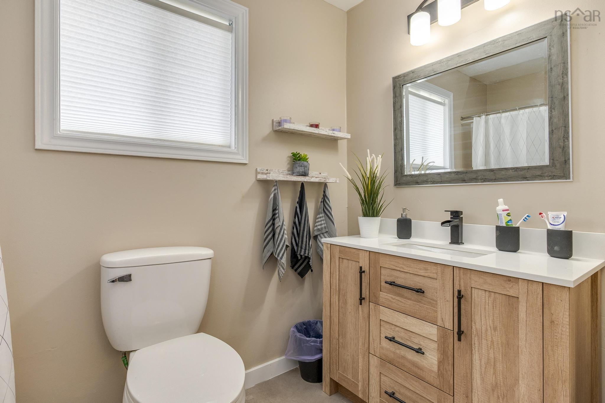 $399,900.00: 19 Adele Court, Eastern Passage