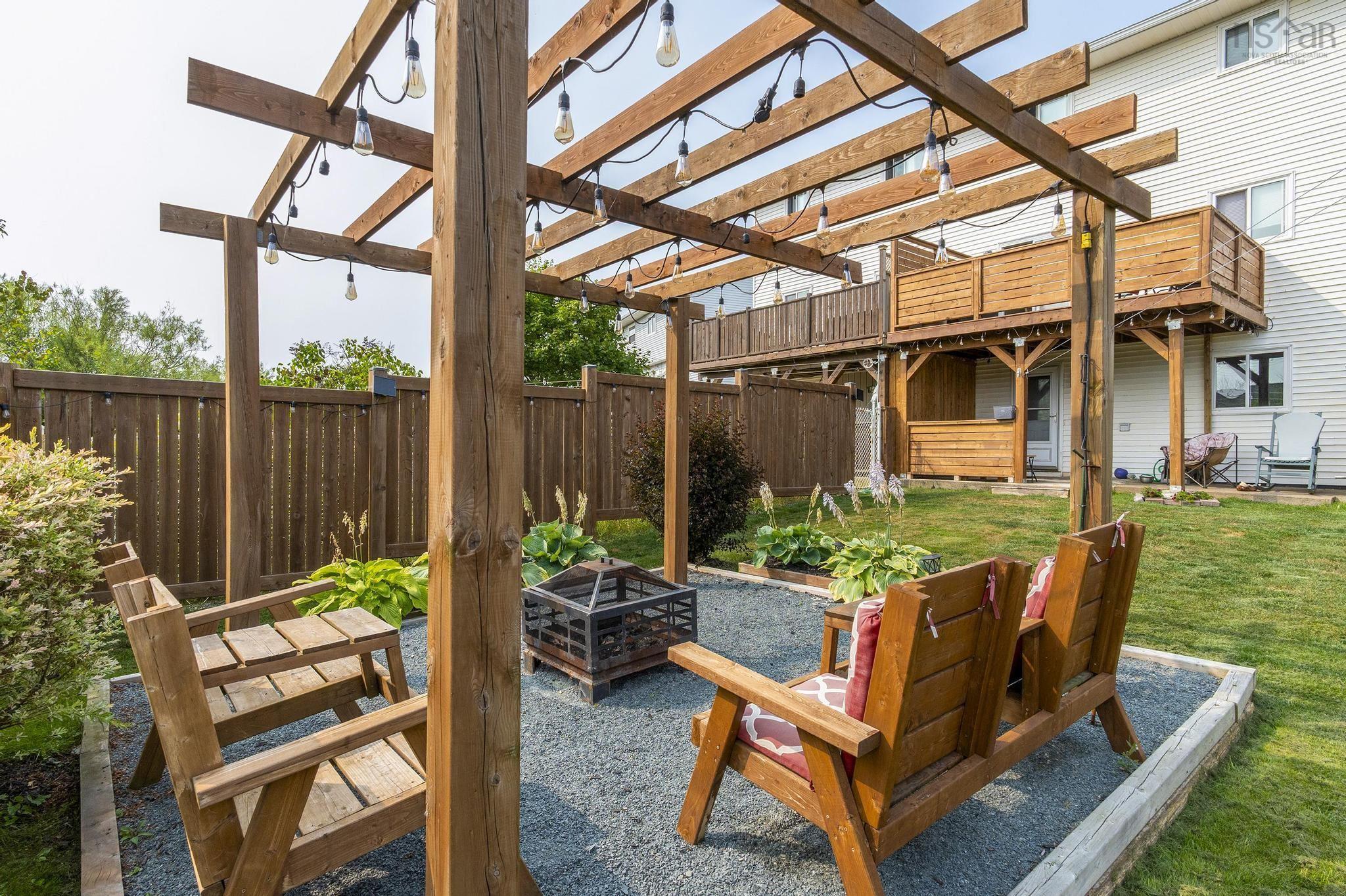 $399,900.00: 19 Adele Court, Eastern Passage